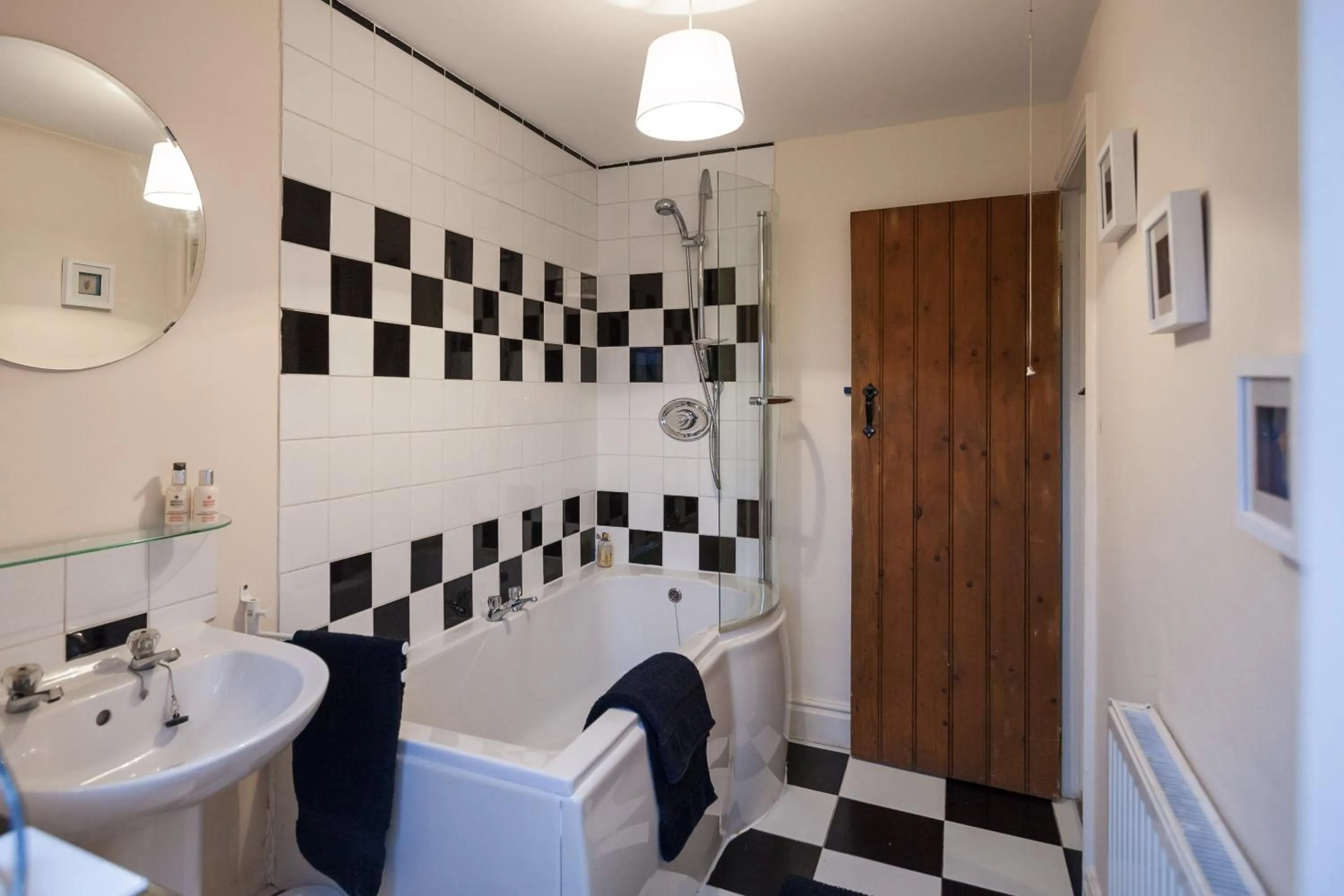 Decorative detail in Skipbridge Farm Cottages