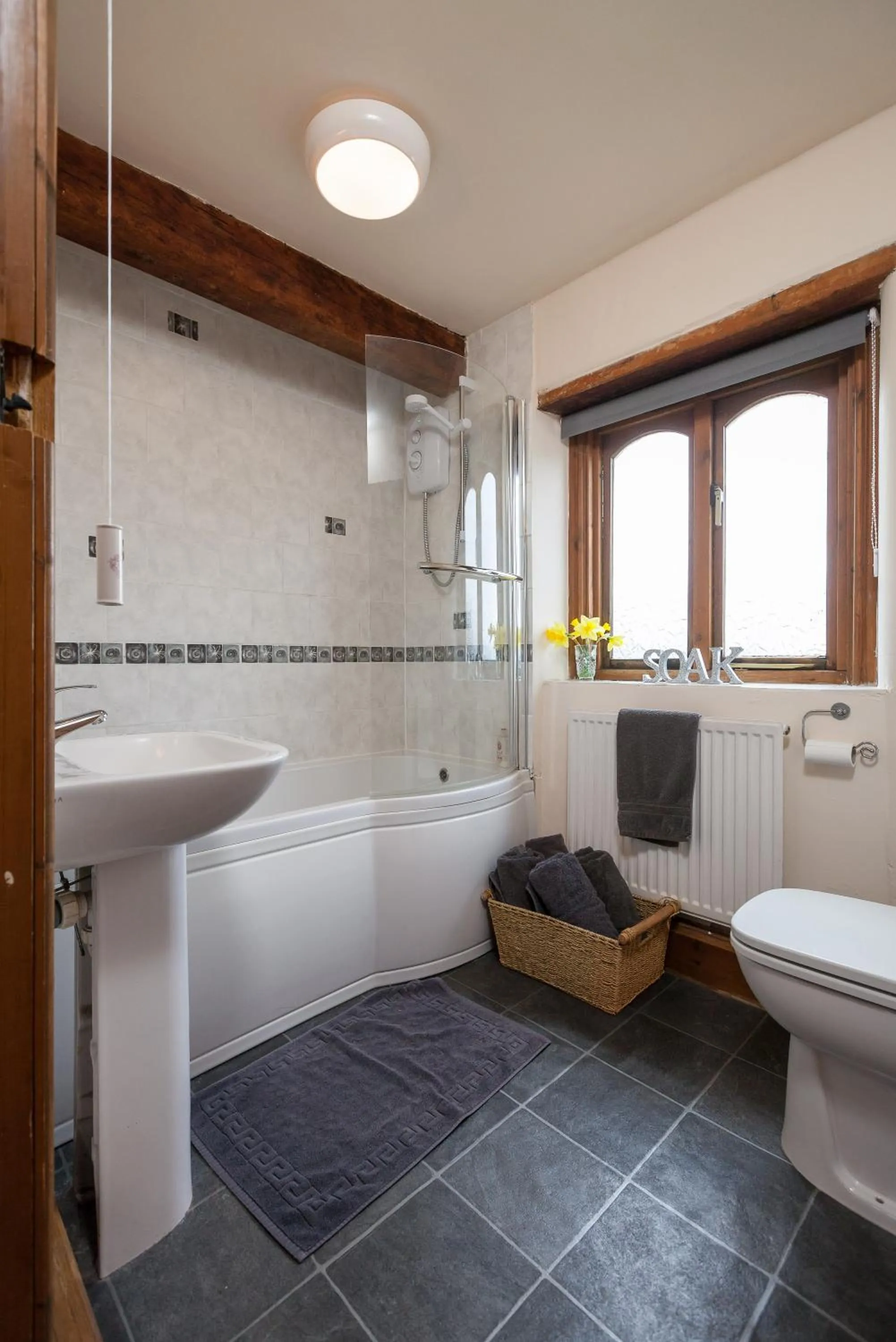 Photo of the whole room in Skipbridge Farm Cottages