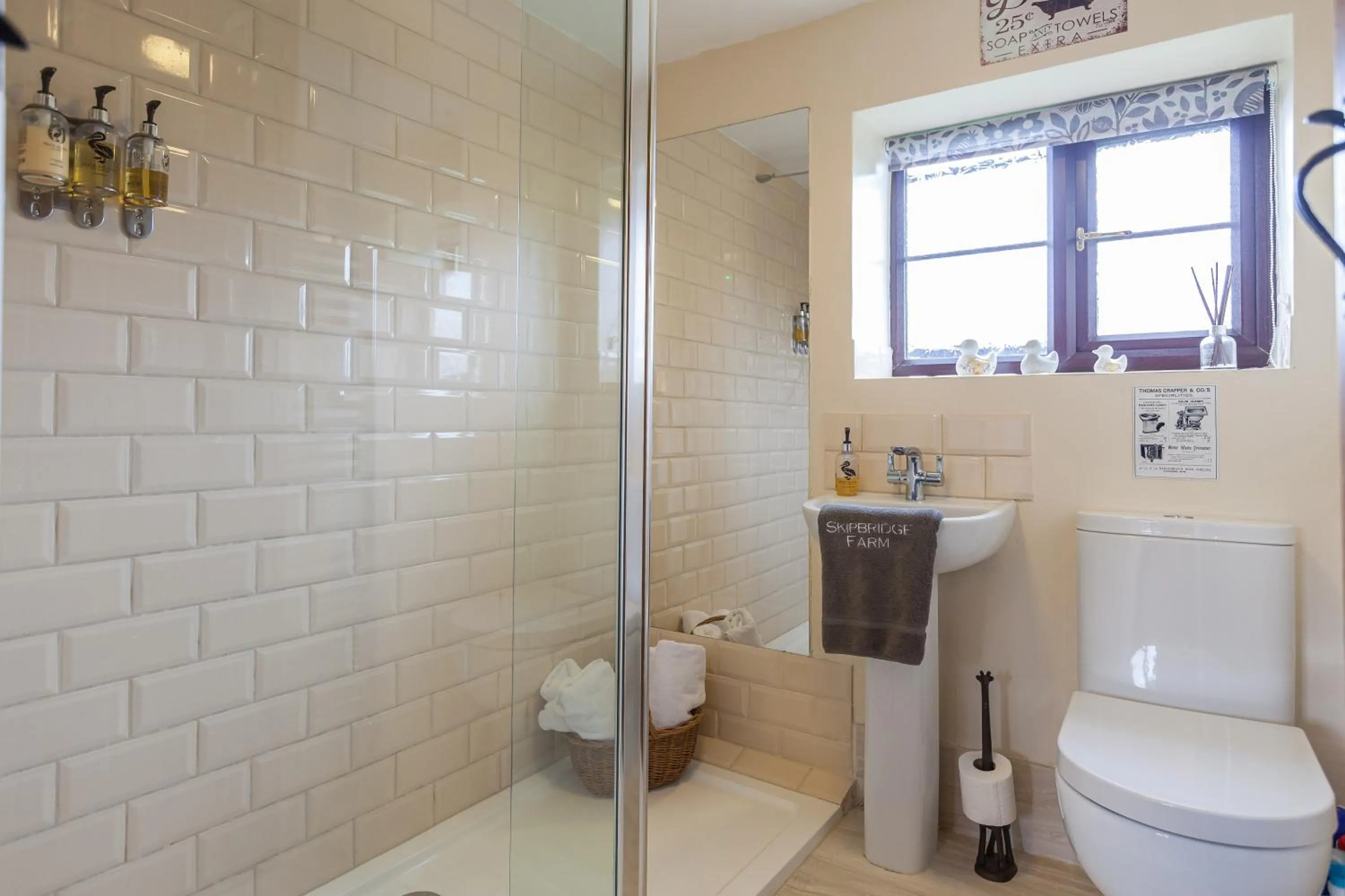 Decorative detail in Skipbridge Farm Cottages