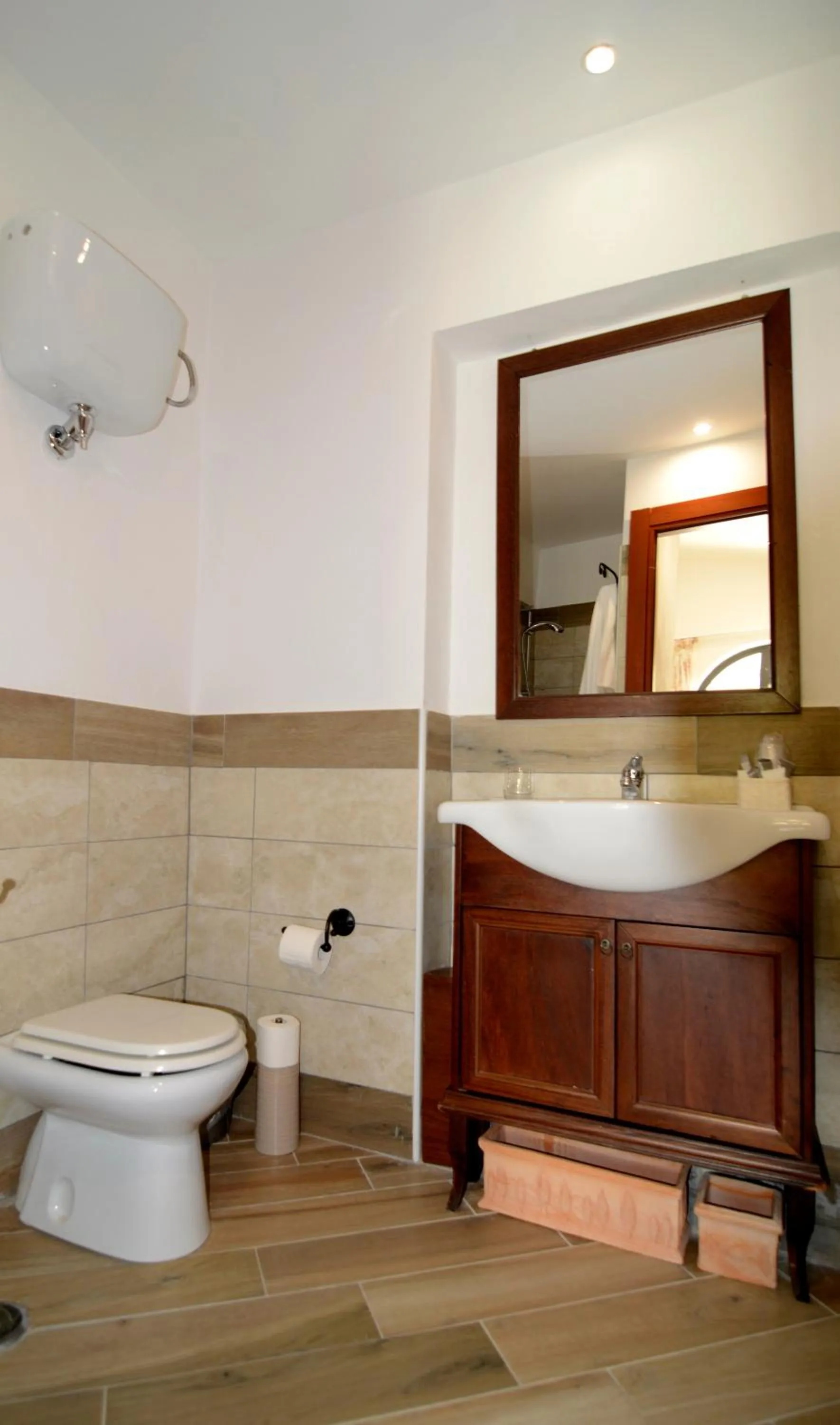 Bathroom in La Vignola Country Hotel