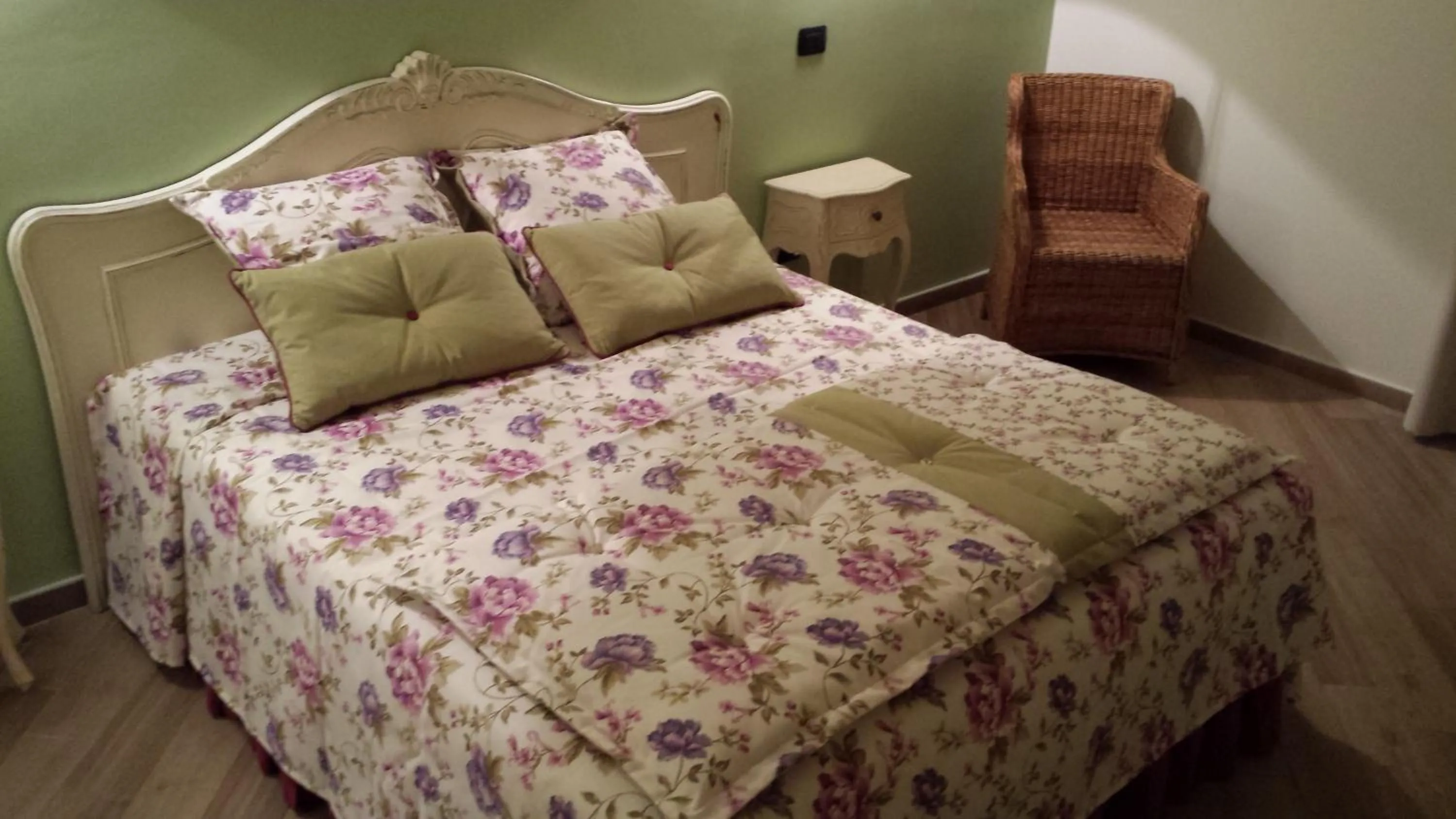 Bed in La Vignola Country Hotel