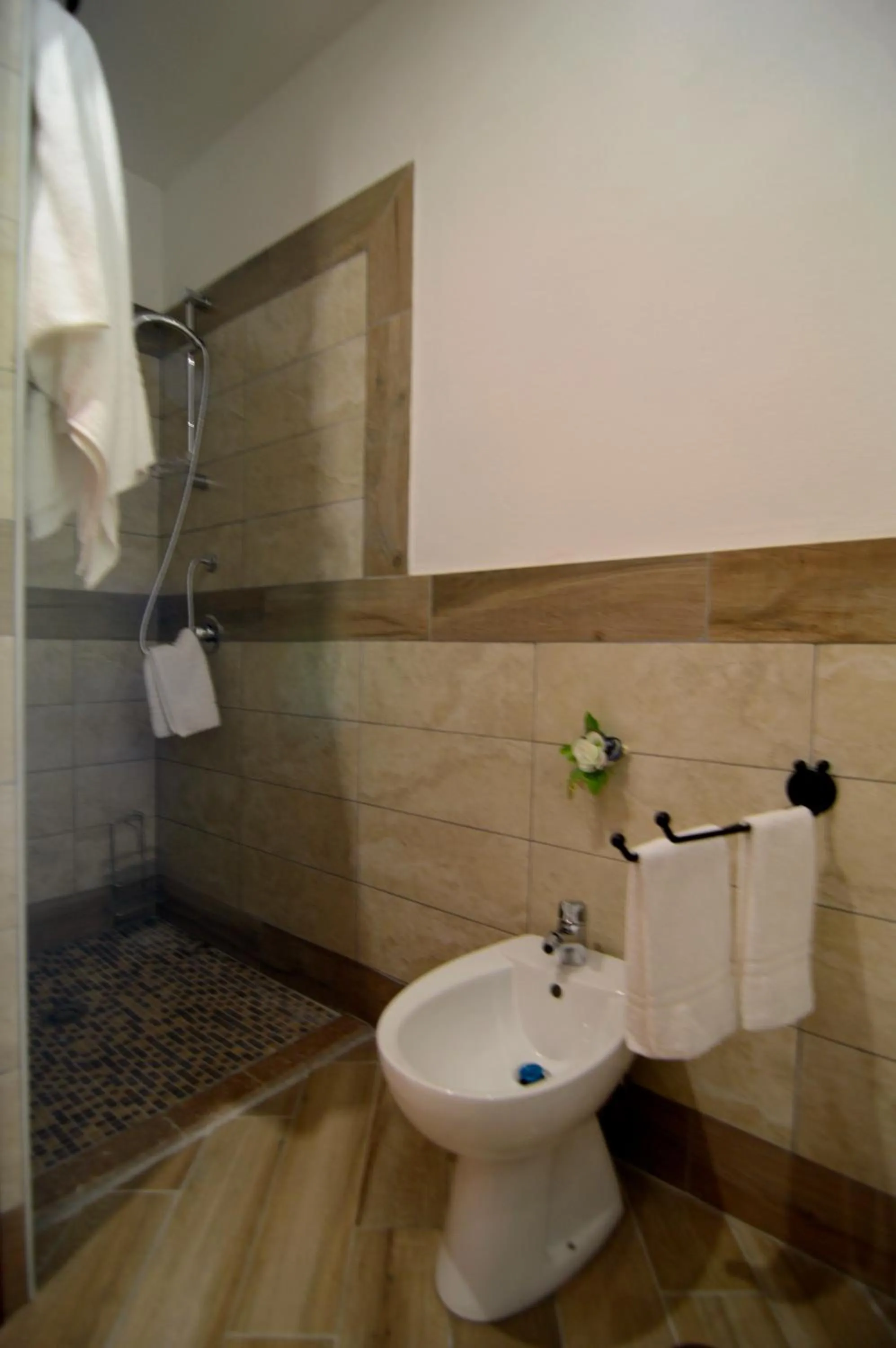 Bathroom in La Vignola Country Hotel