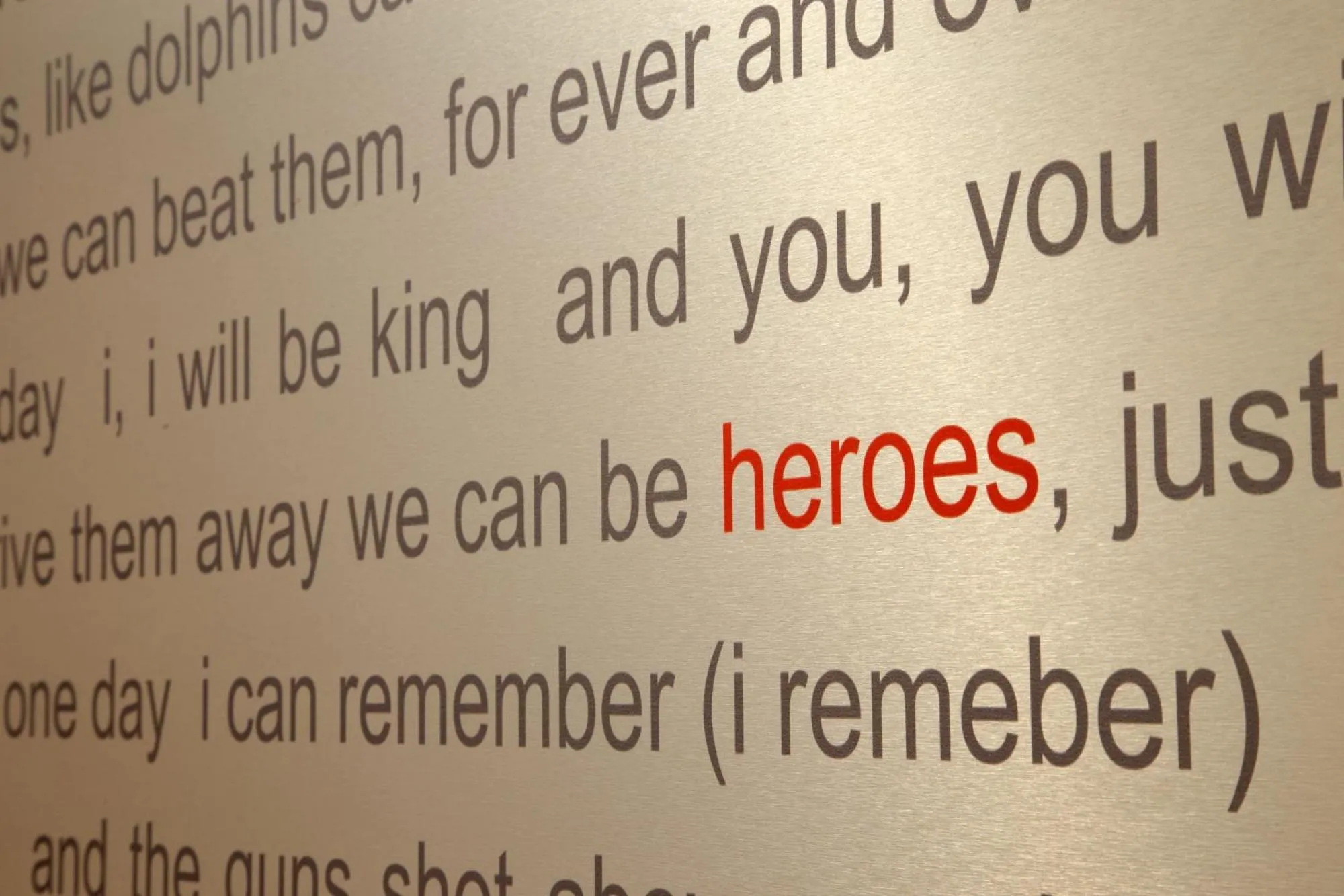 Decorative detail in Suitedreams