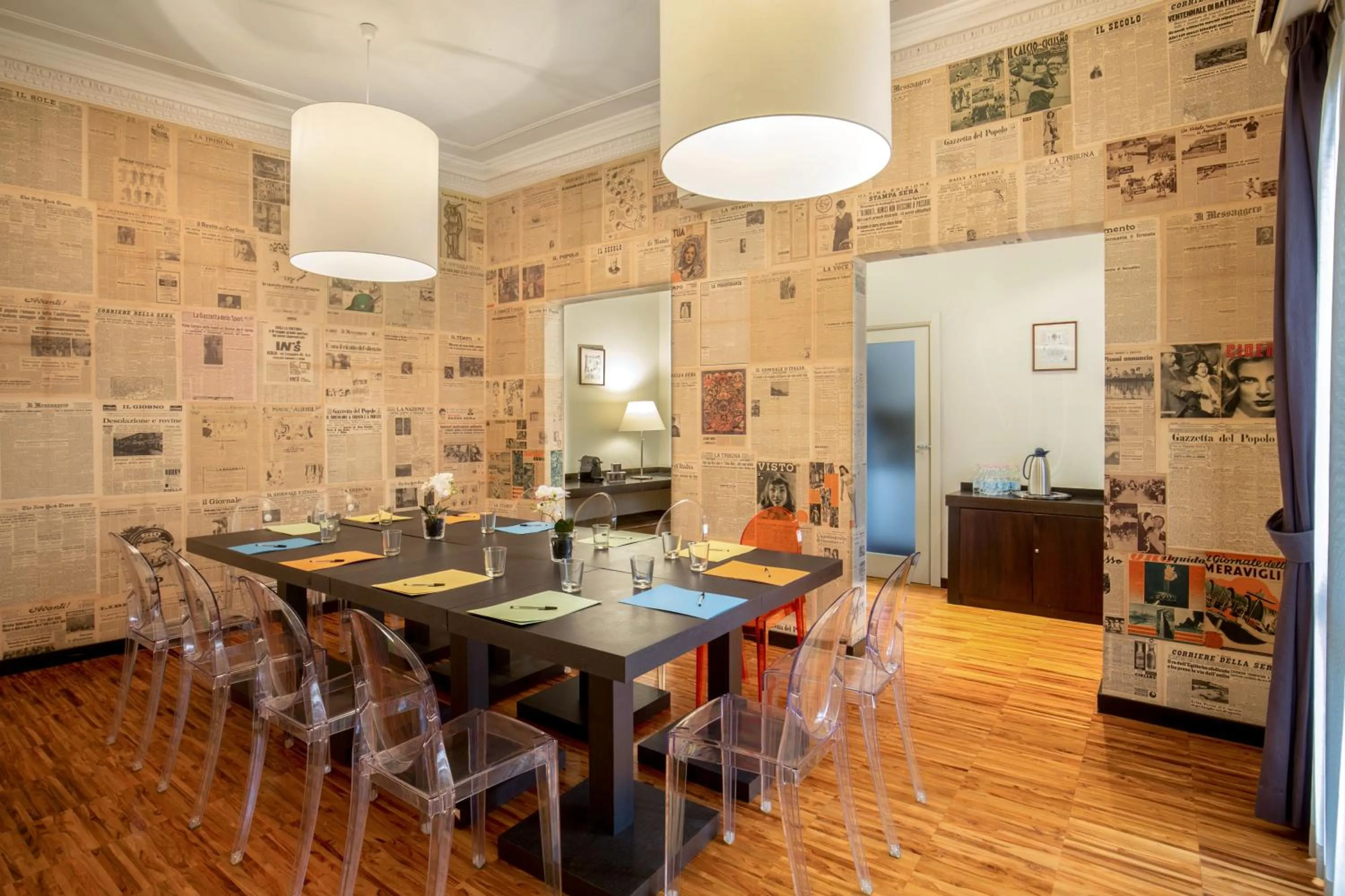 Meeting/conference room in Suitedreams