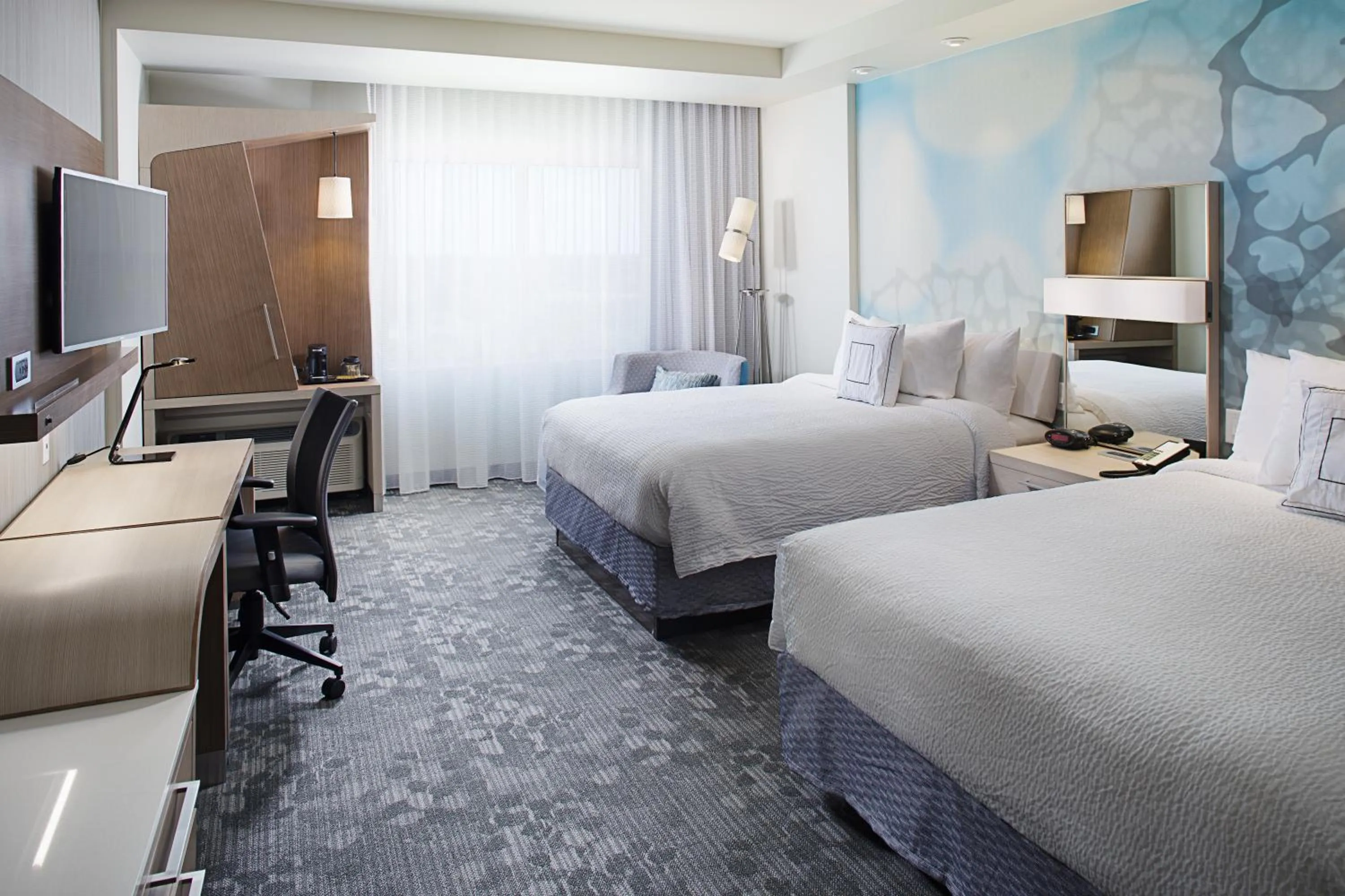 Photo of the whole room, Bed in Courtyard by Marriott Dallas Carrollton and Carrollton Conference Center