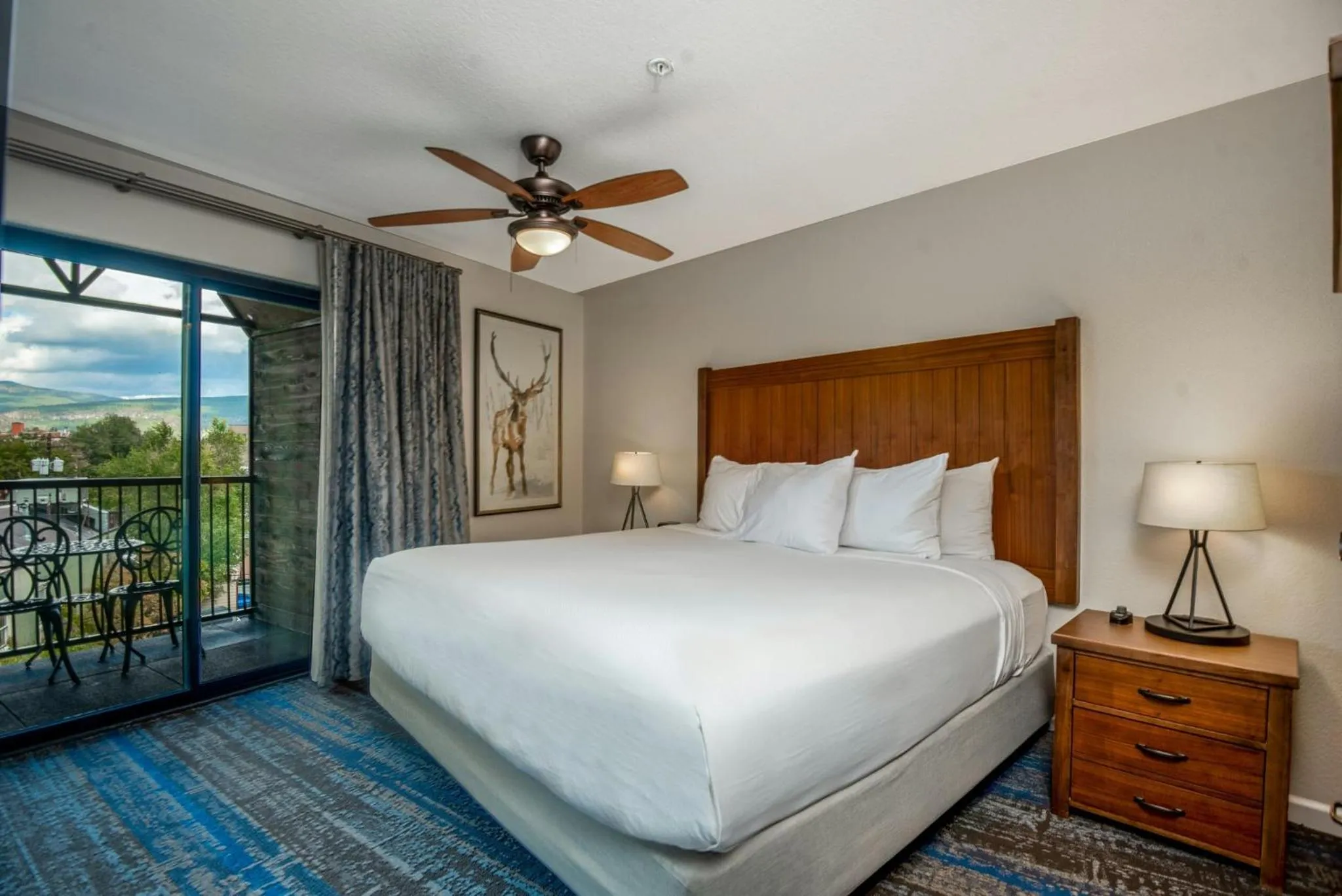 Bedroom, Bed in Club Wyndham Durango