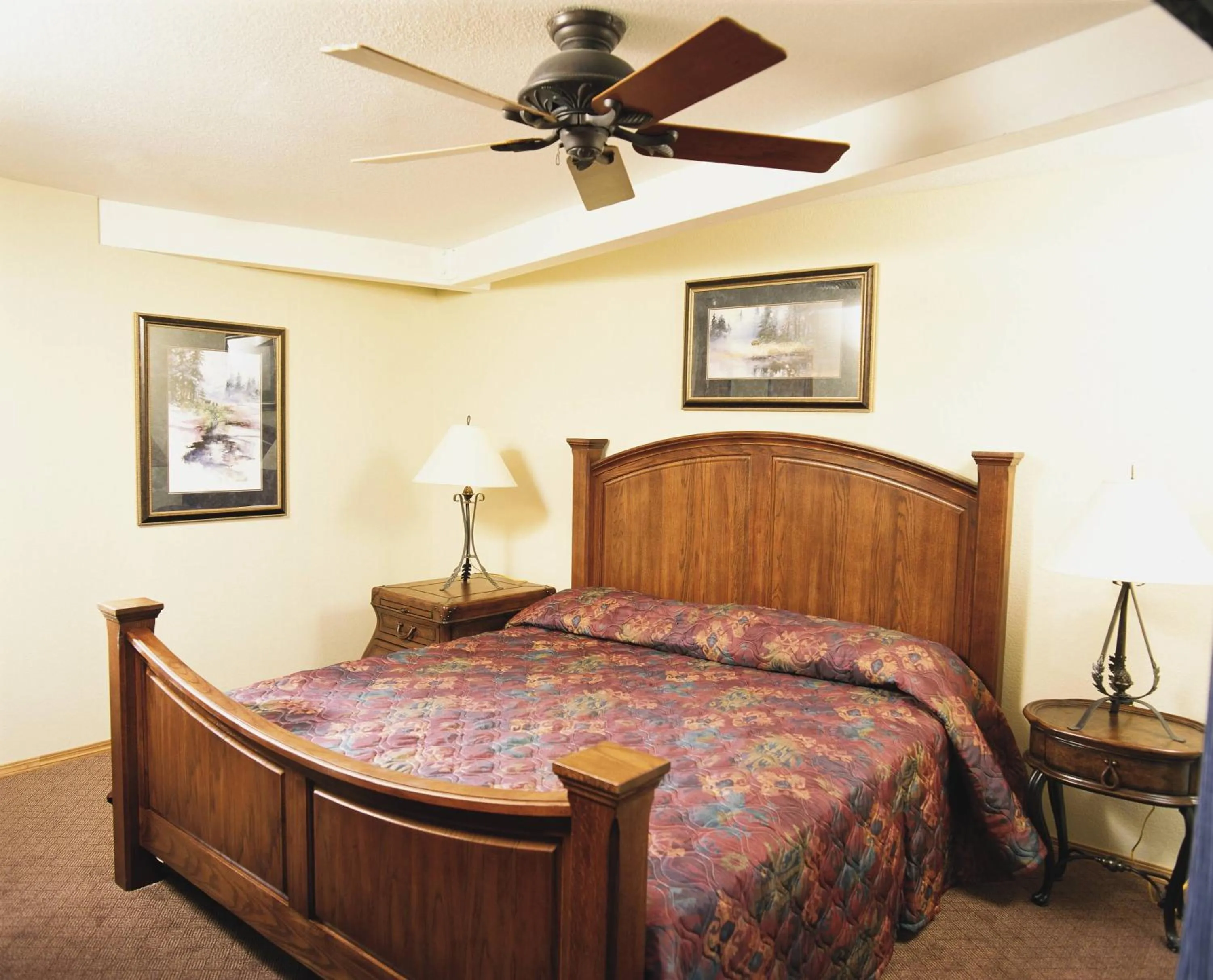 Bed in Club Wyndham Durango