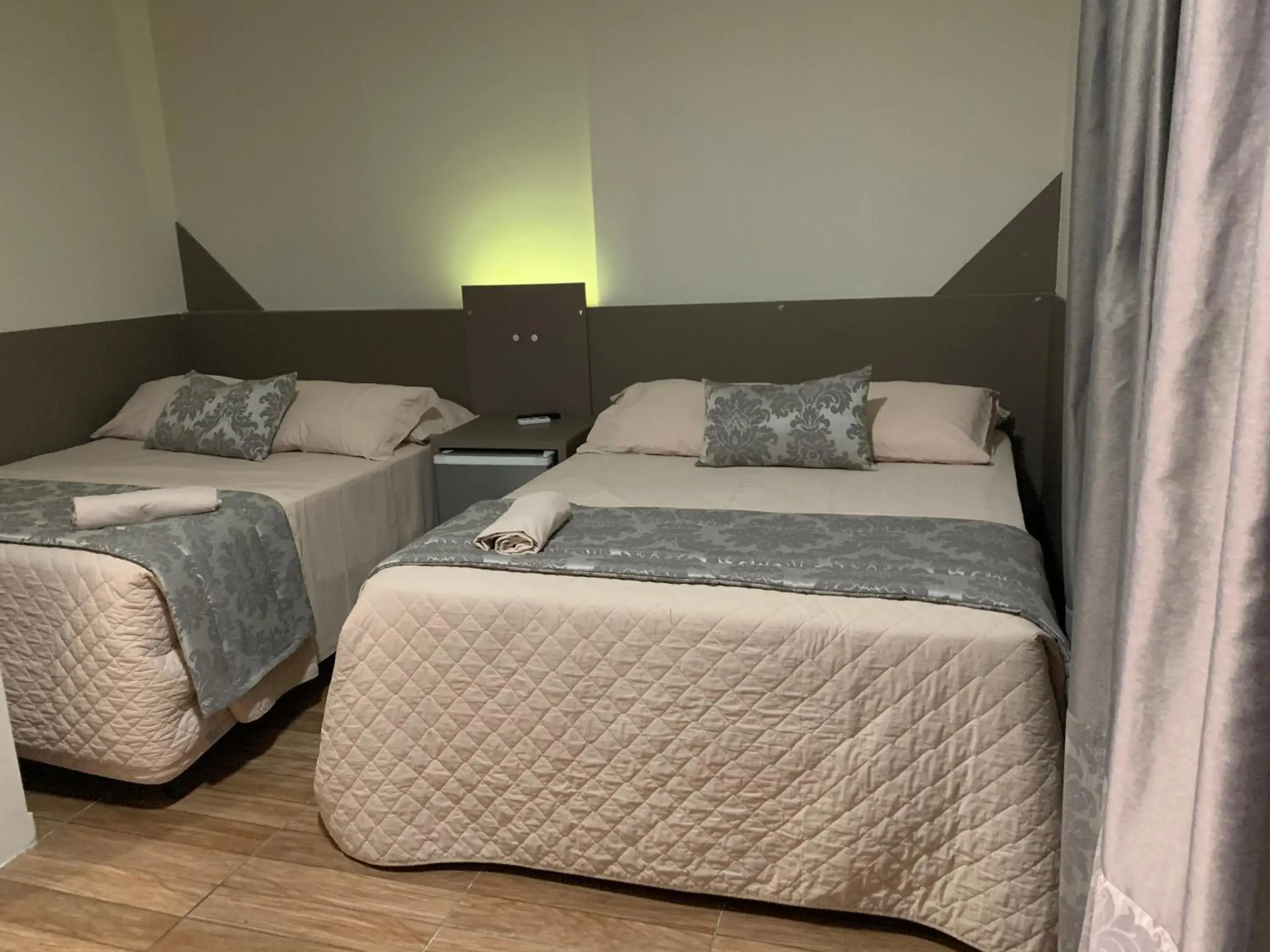 Economy Quadruple Room in Pousada Duas Ilhas Economy Quadruple Room in Pousada Duas Ilhas