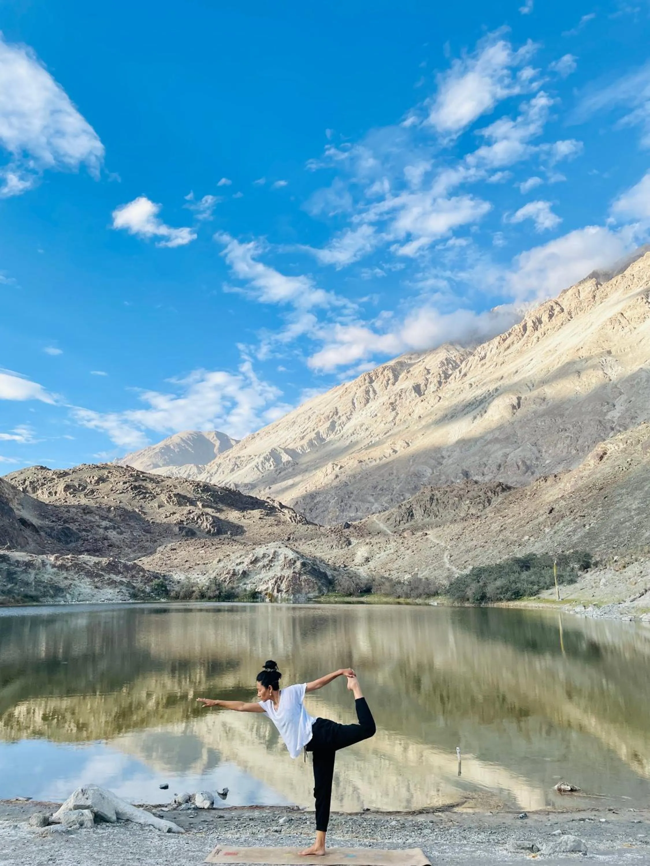 Lake view in Lchang Nang Retreat-THE HOUSE OF TREES-Nubra Valley