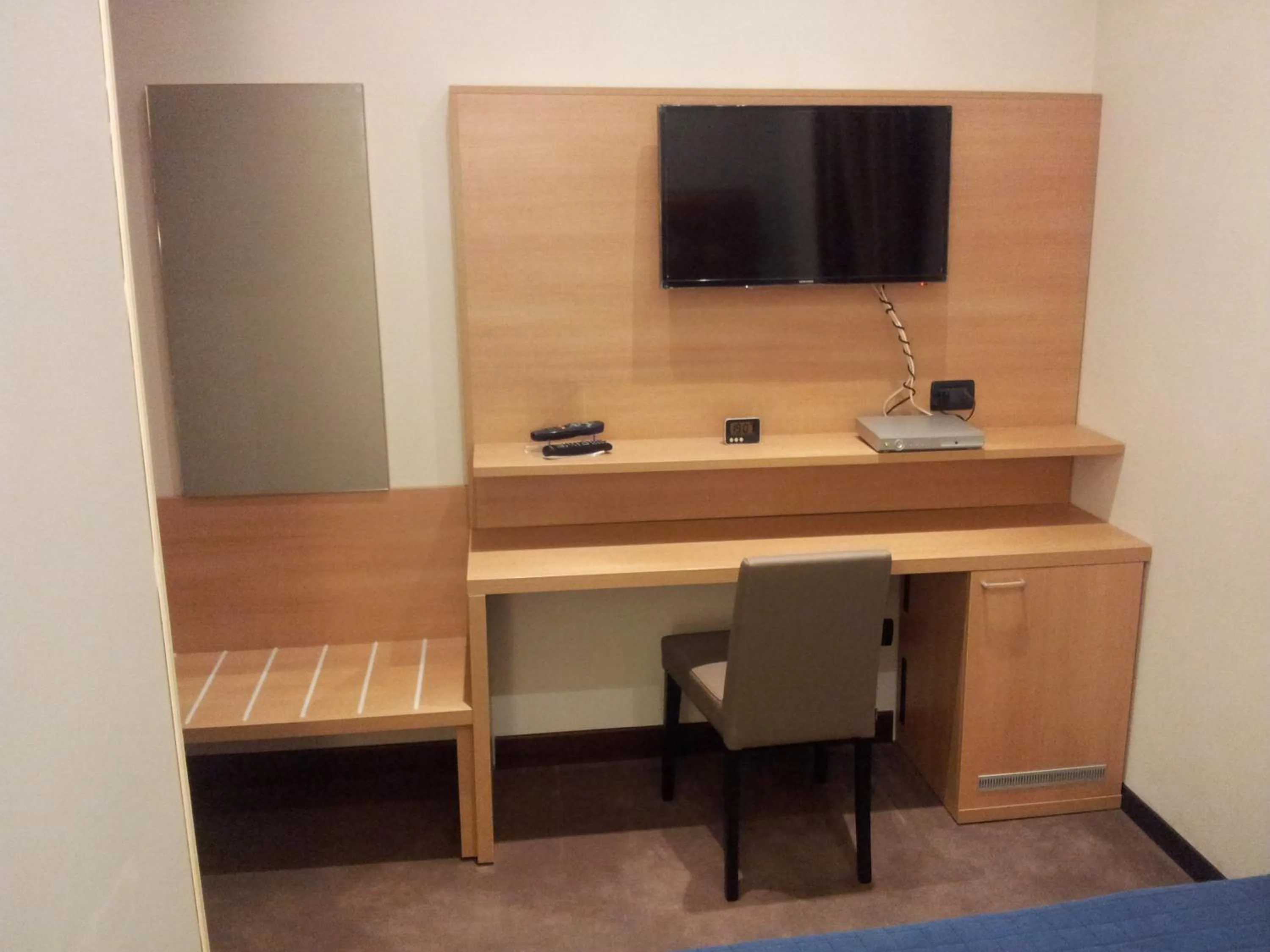 TV and multimedia in Residenza Cola Di Rienzo - Suite In Rome