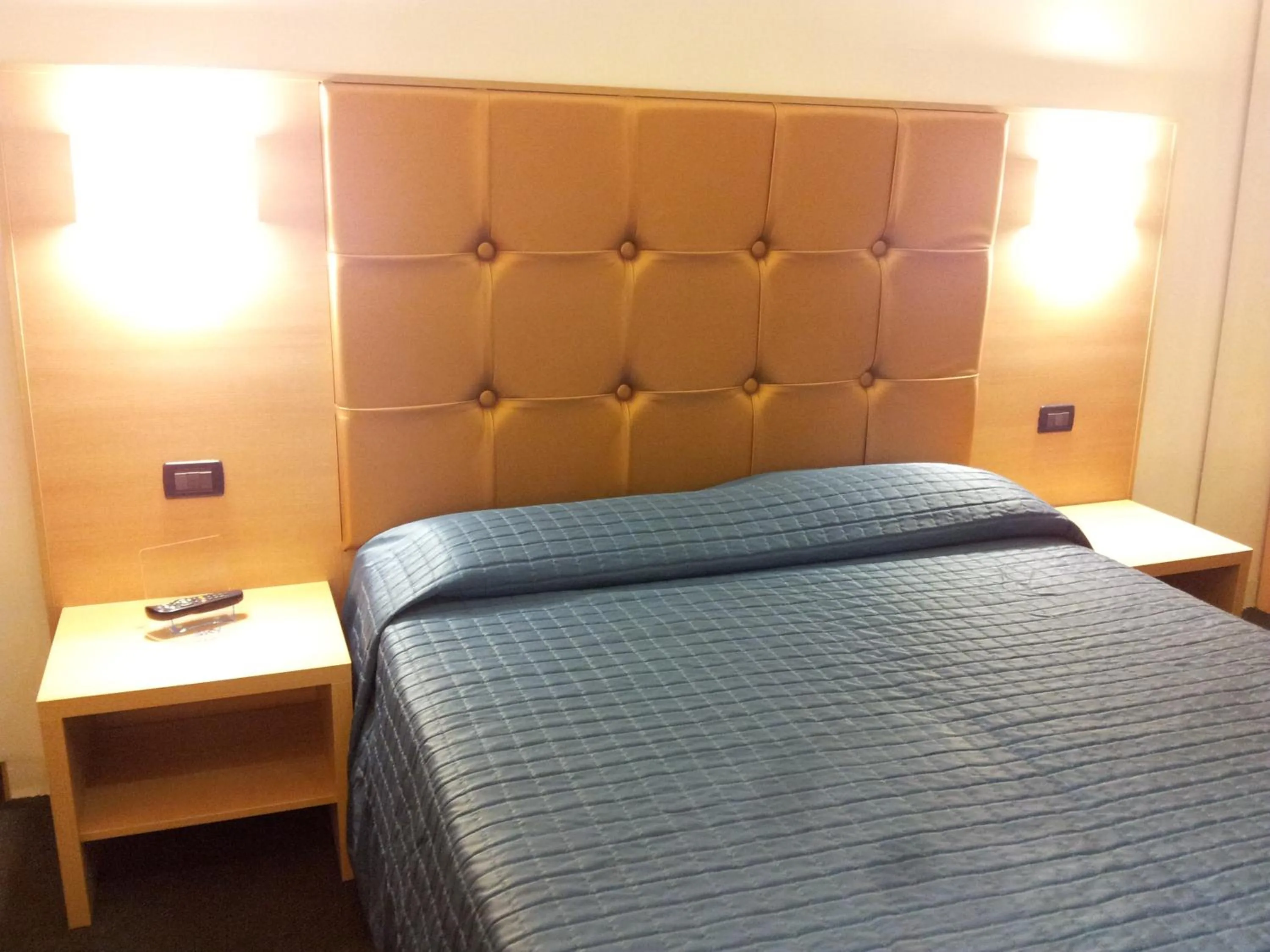 Bedroom, Bed in Residenza Cola Di Rienzo - Suite In Rome