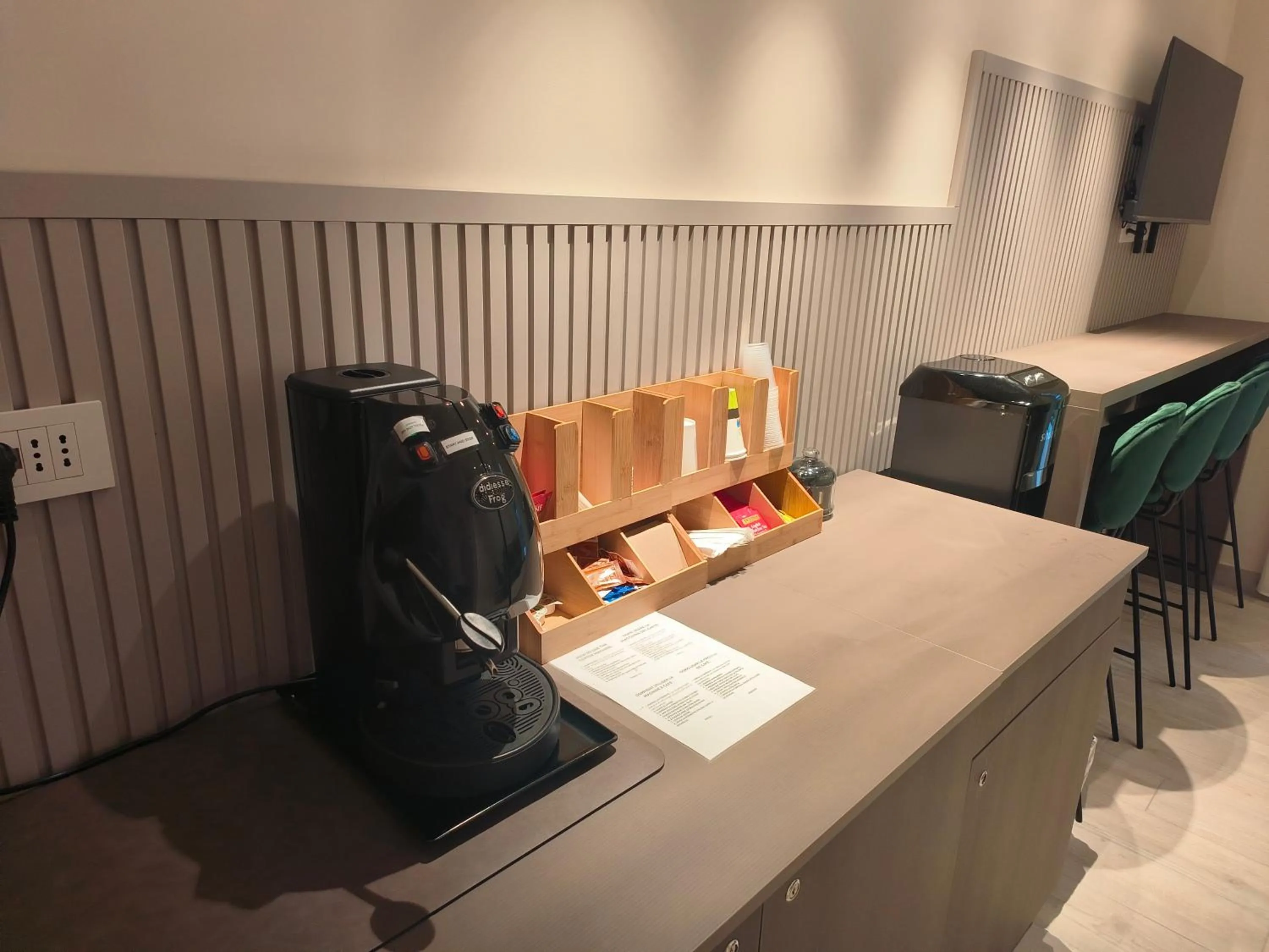 Coffee/tea facilities in Spagna Ave