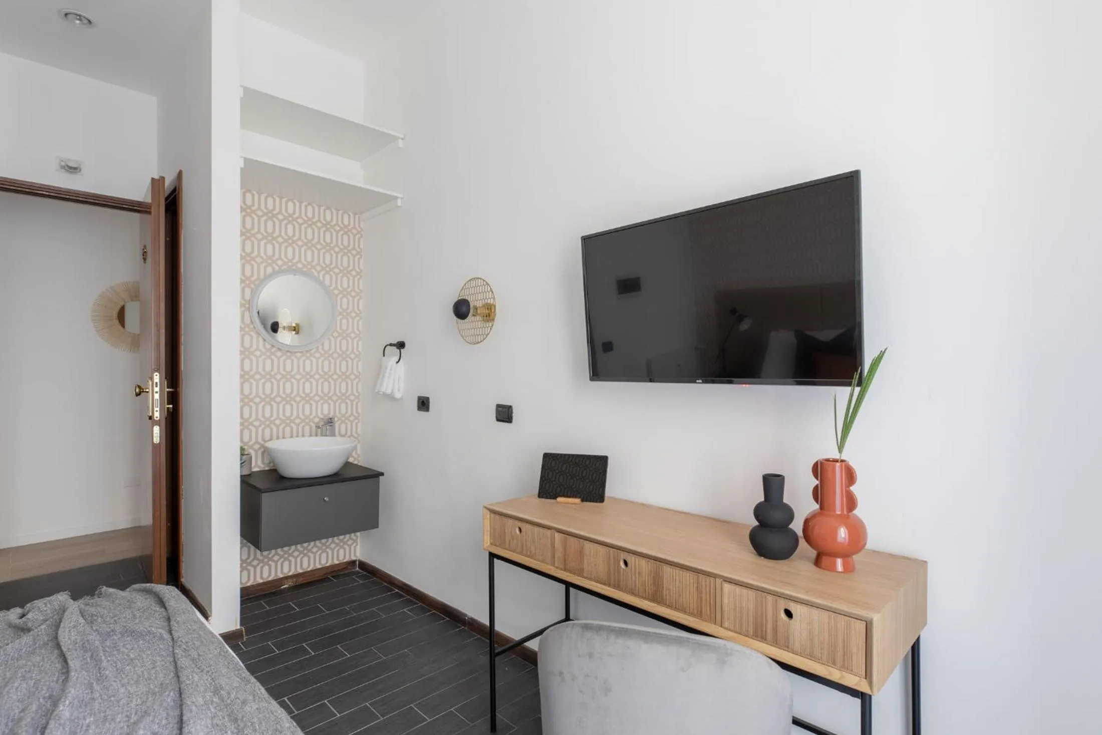 Bed in Residenza Vaticana