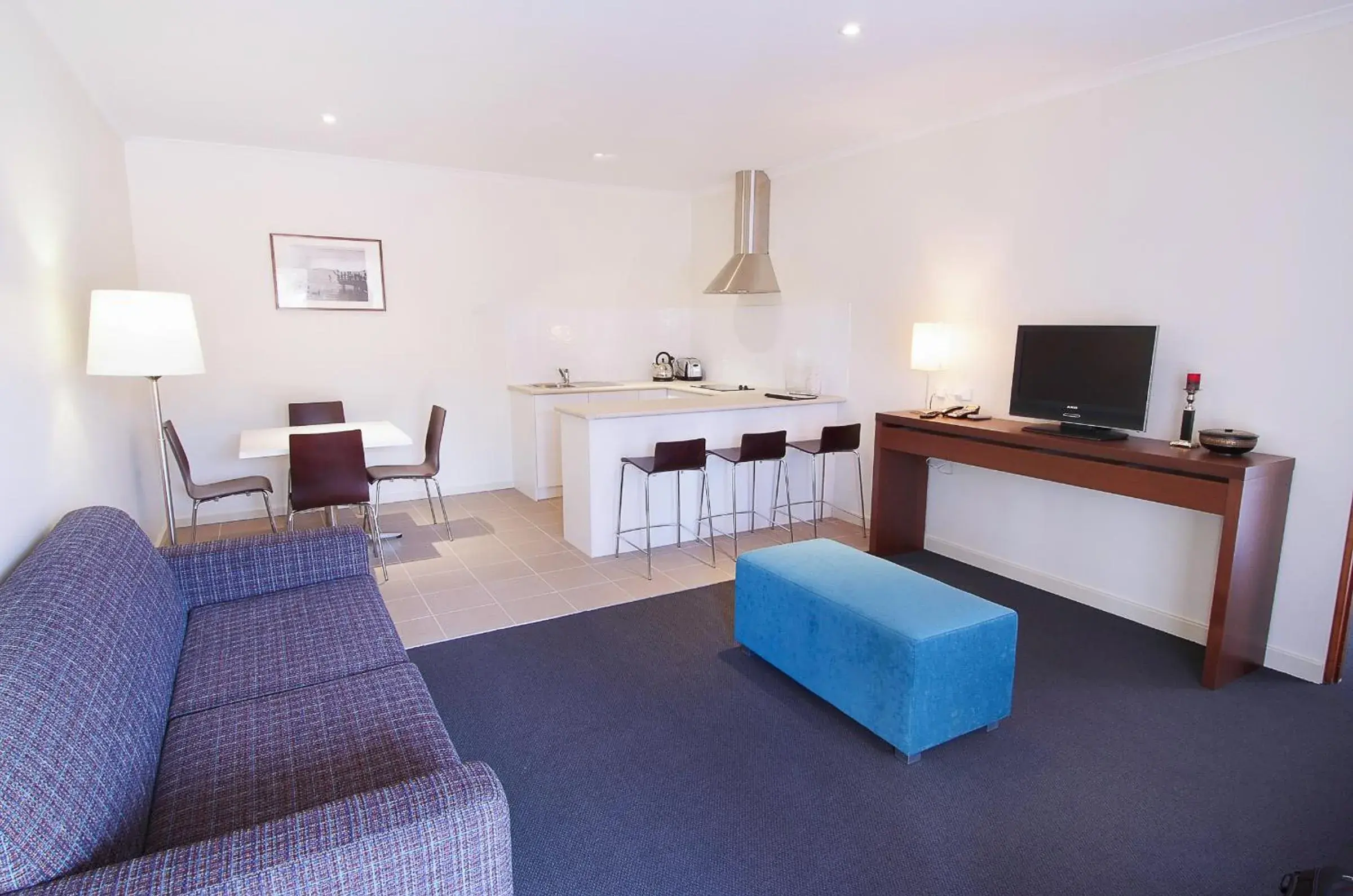 One-Bedroom Apartment in Standpipe Golf Motor Inn One-Bedroom Apartment in Standpipe Golf Motor Inn