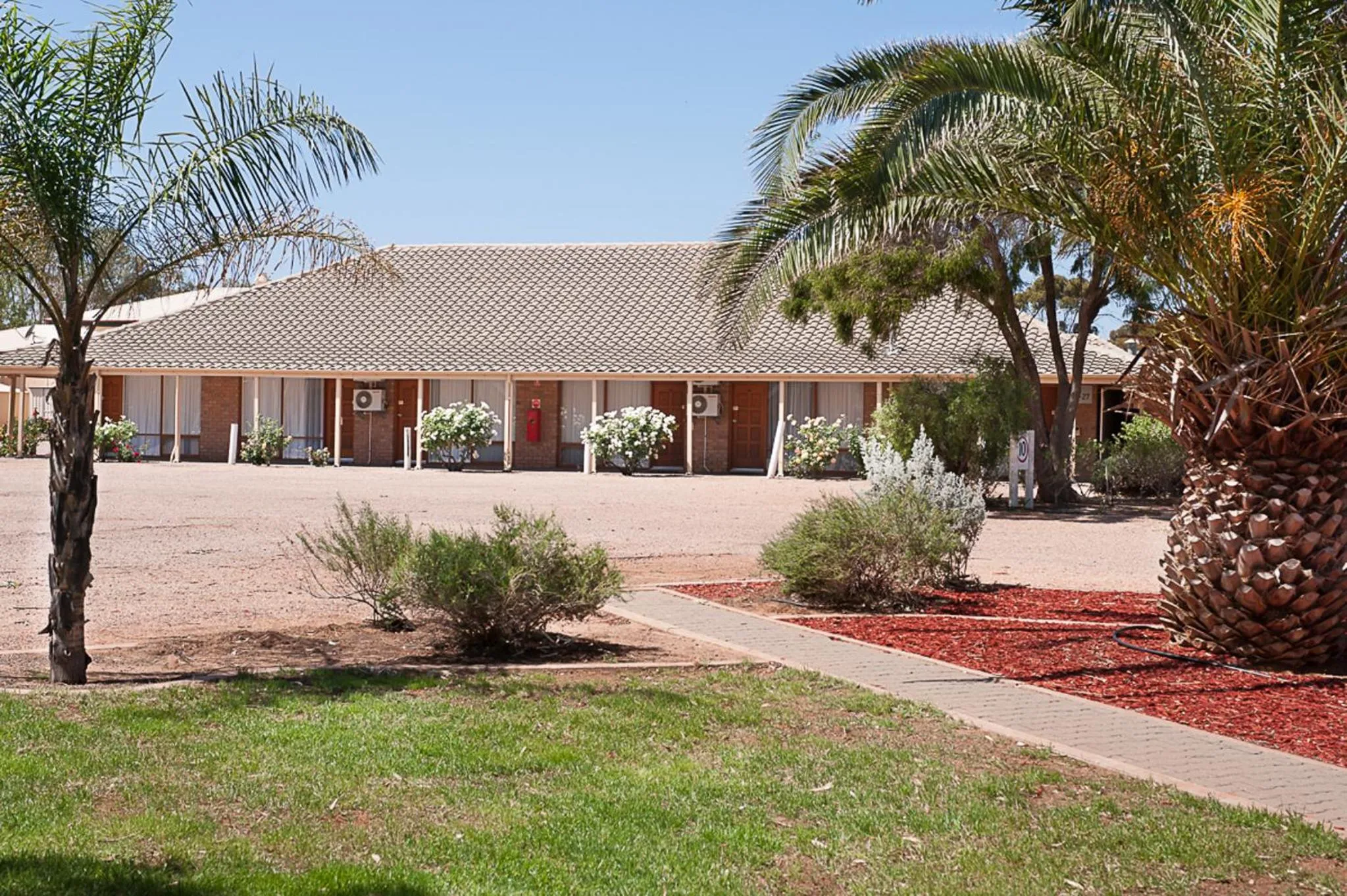 Garden in Standpipe Golf Motor Inn