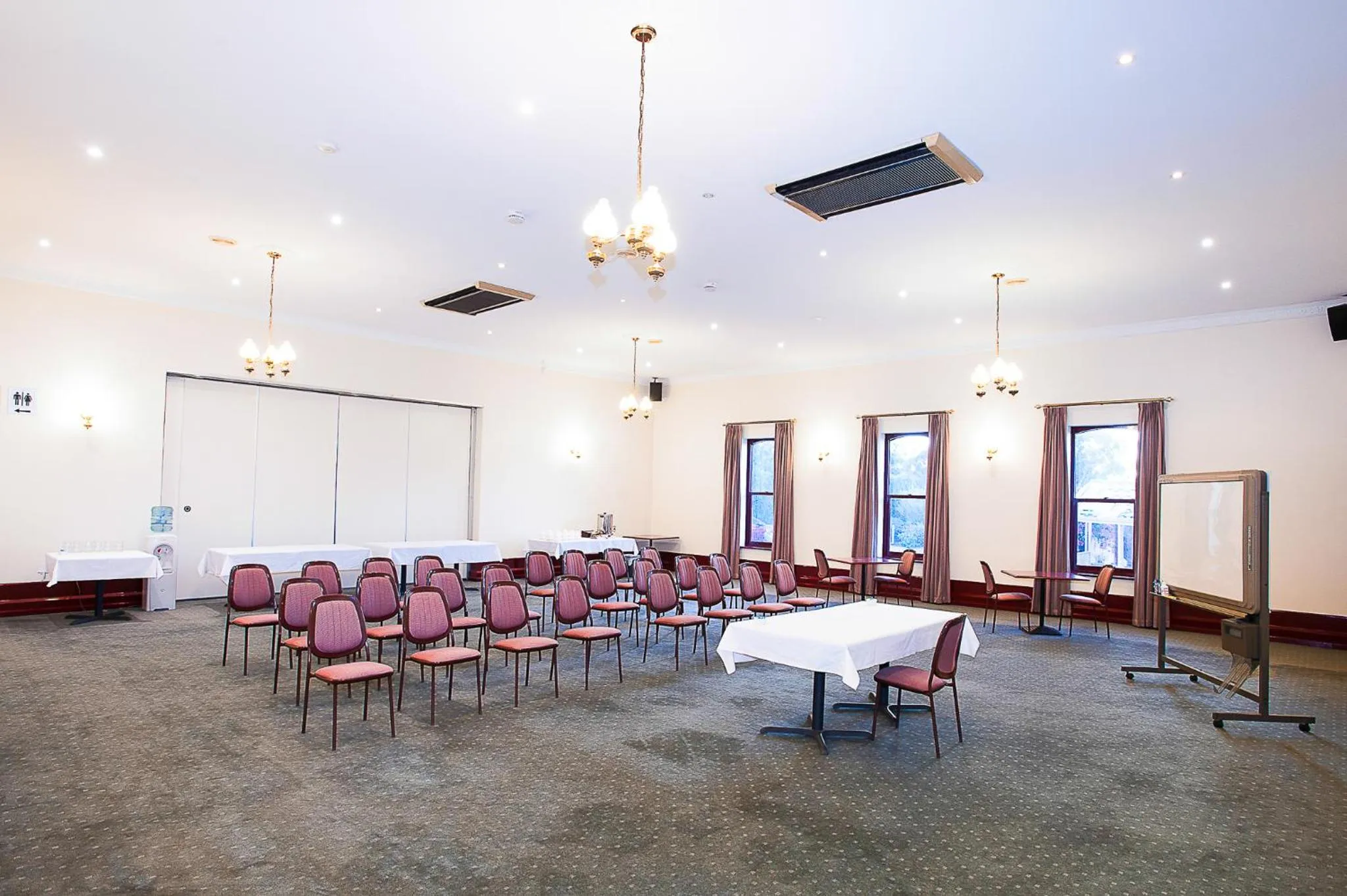 Meeting/conference room in Standpipe Golf Motor Inn