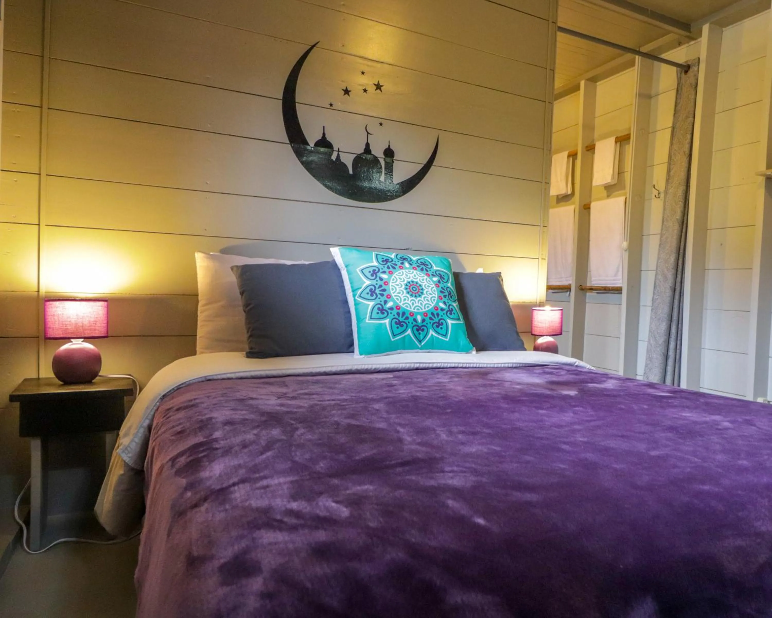 Bedroom, Bed in La Bicok EcoLodge