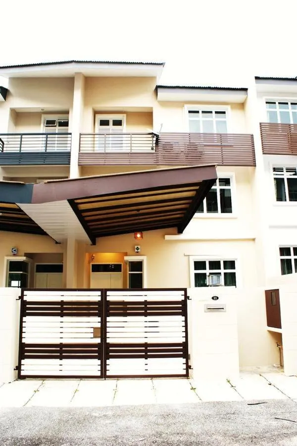 Shamrock Seaview 11 Villa