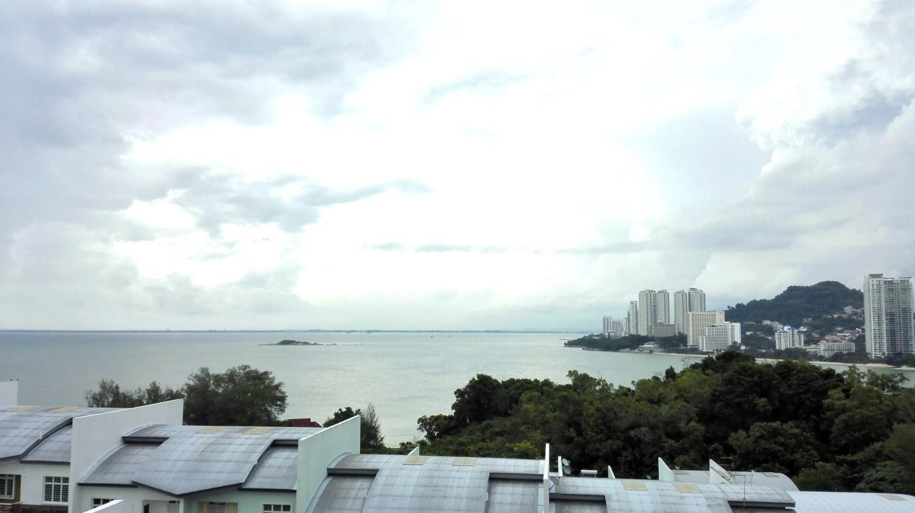 Day in Shamrock Seaview 11 Villa