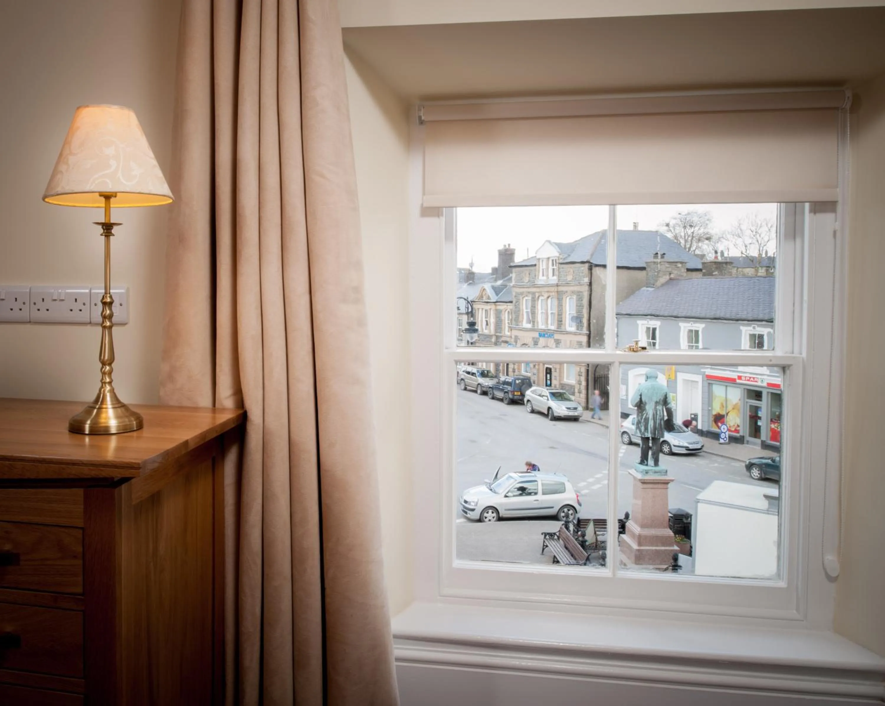 Property building in Y Talbot