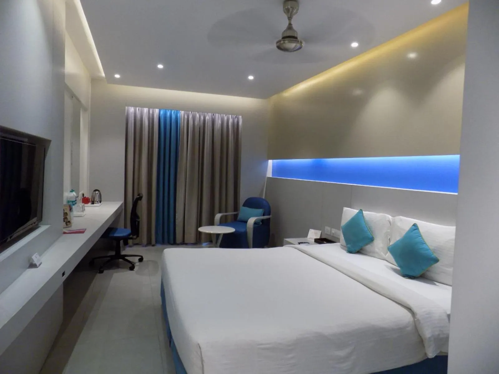 Bedroom, Bed in ZIBE Coimbatore by GRT Hotels