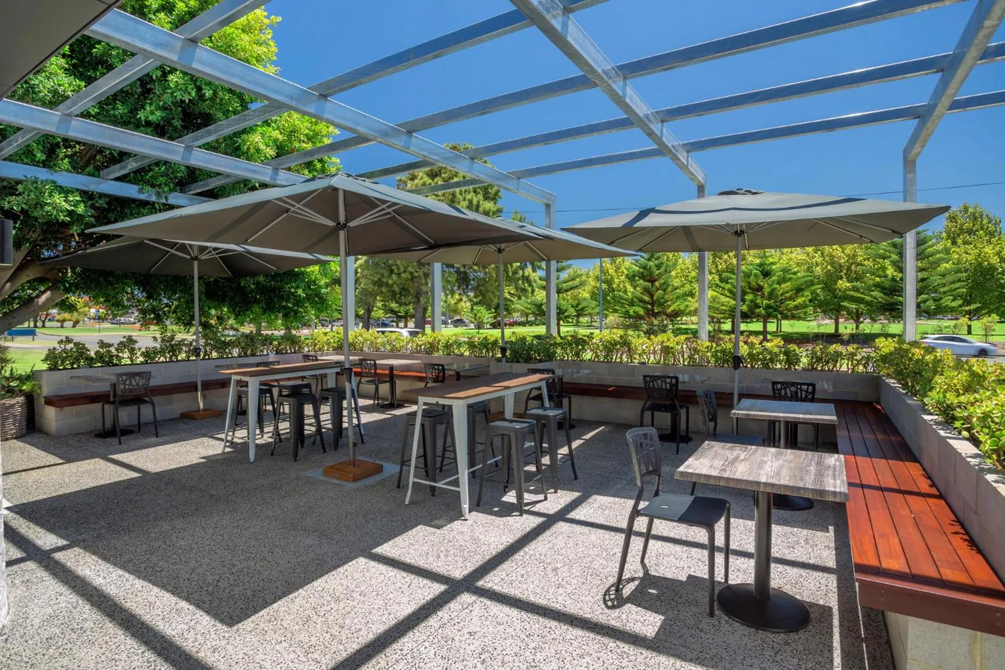 Food and drinks in Hotel Clipper