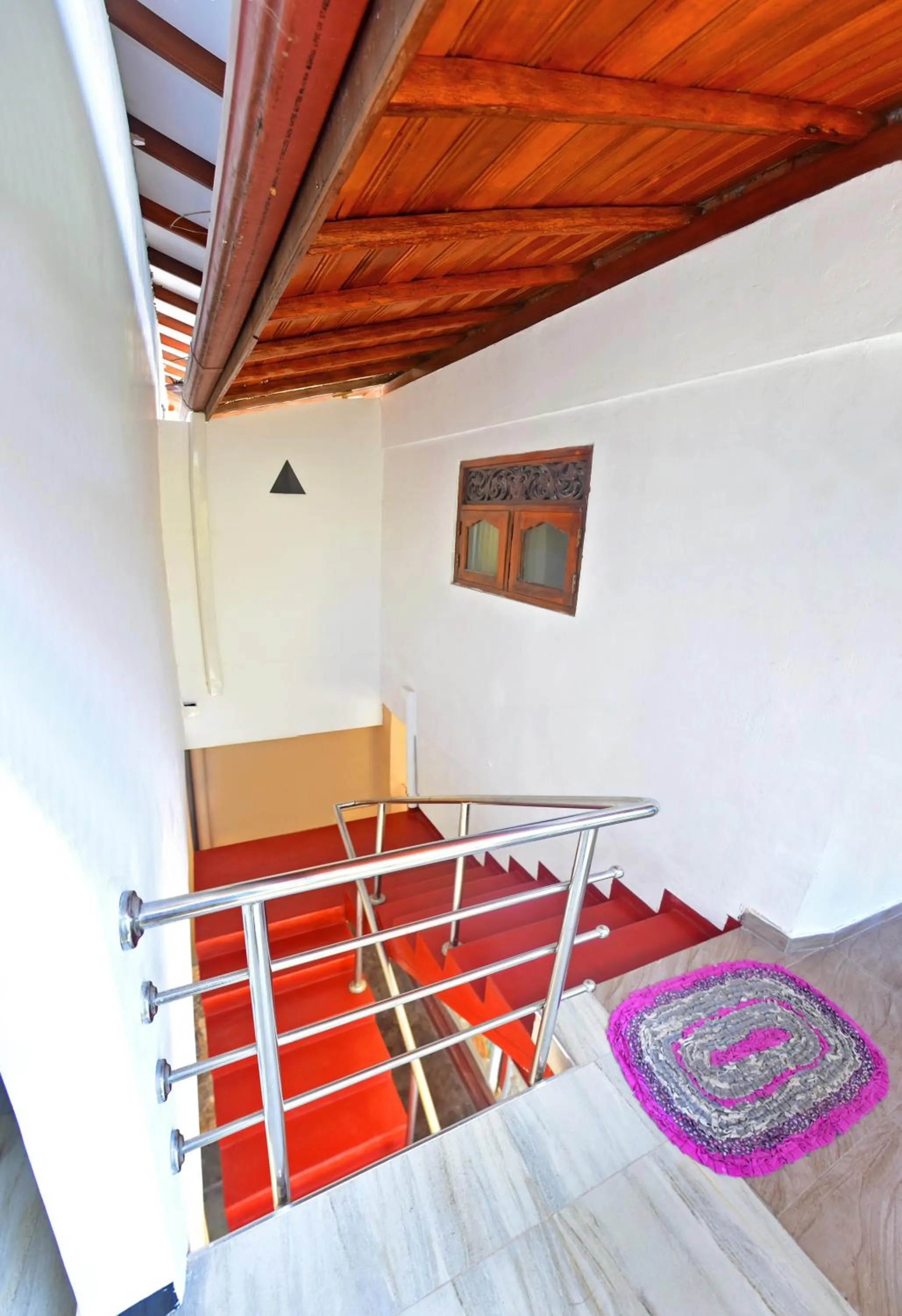 Facade/entrance, Bed in Osanda Guest