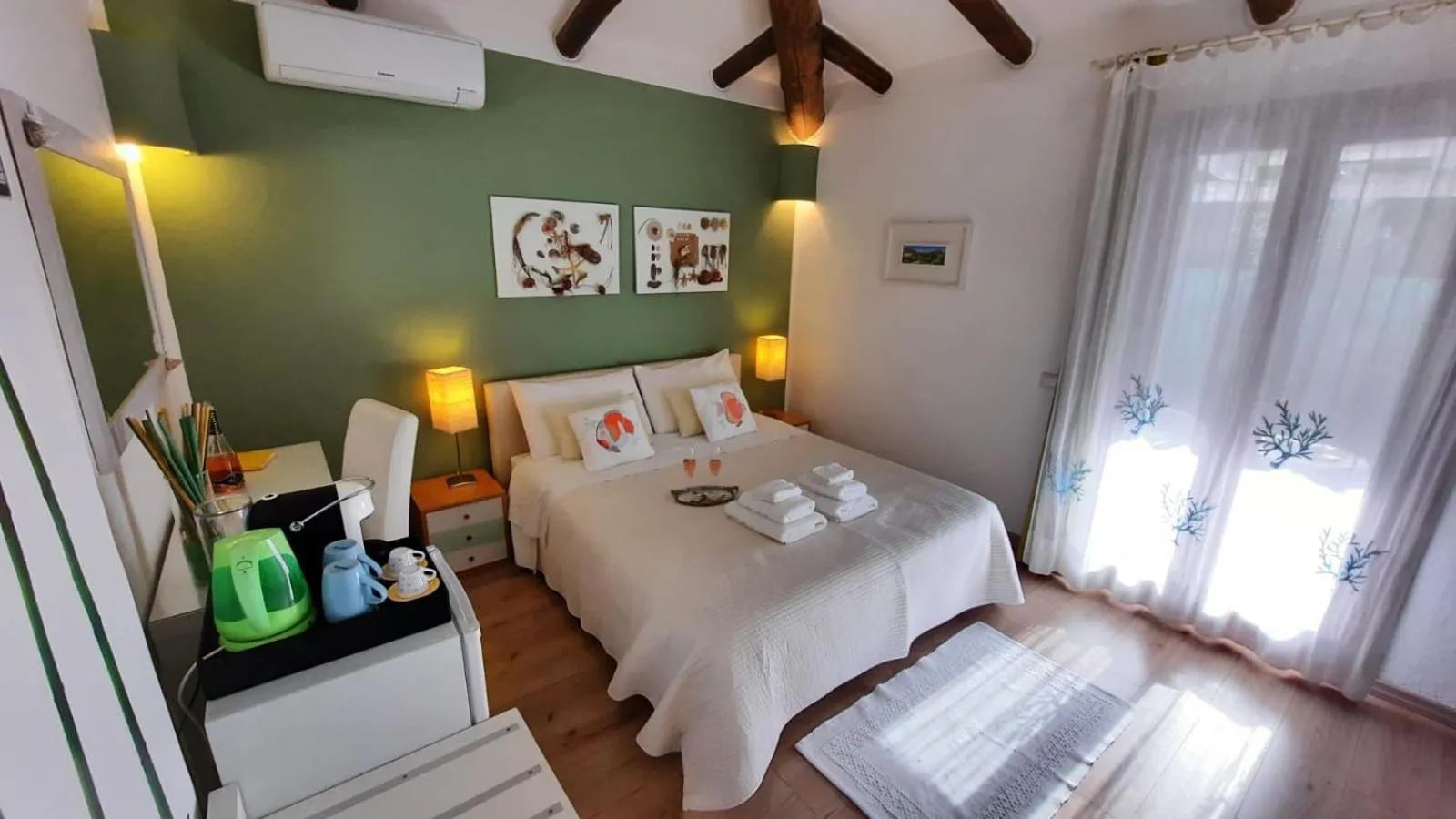 Photo of the whole room in Villa Kuky