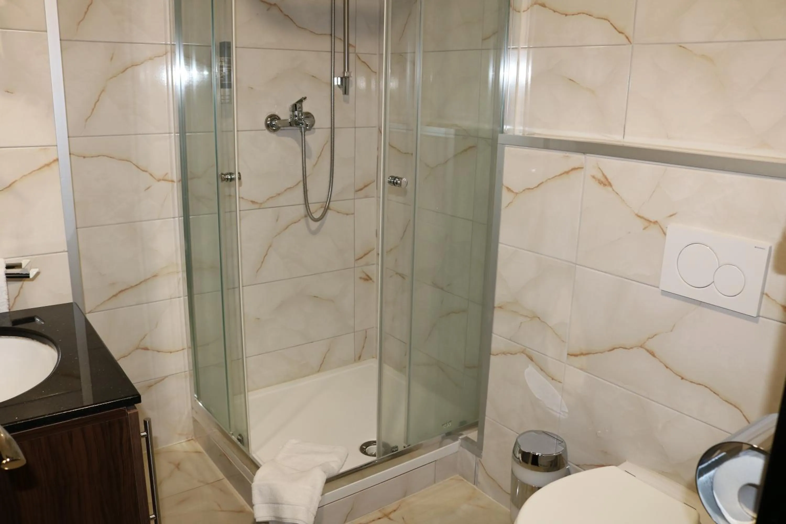 Shower in Louis Hotels