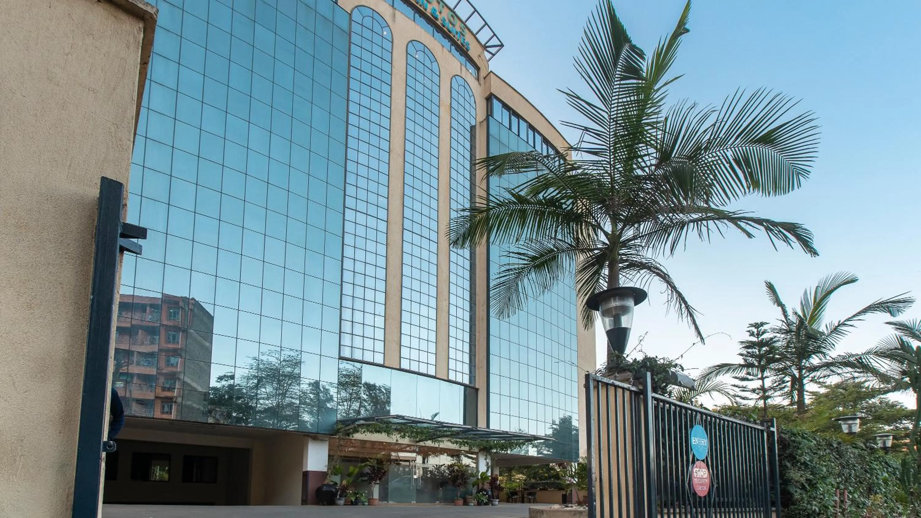 Property building in Lotos Inn & Suites, Nairobi