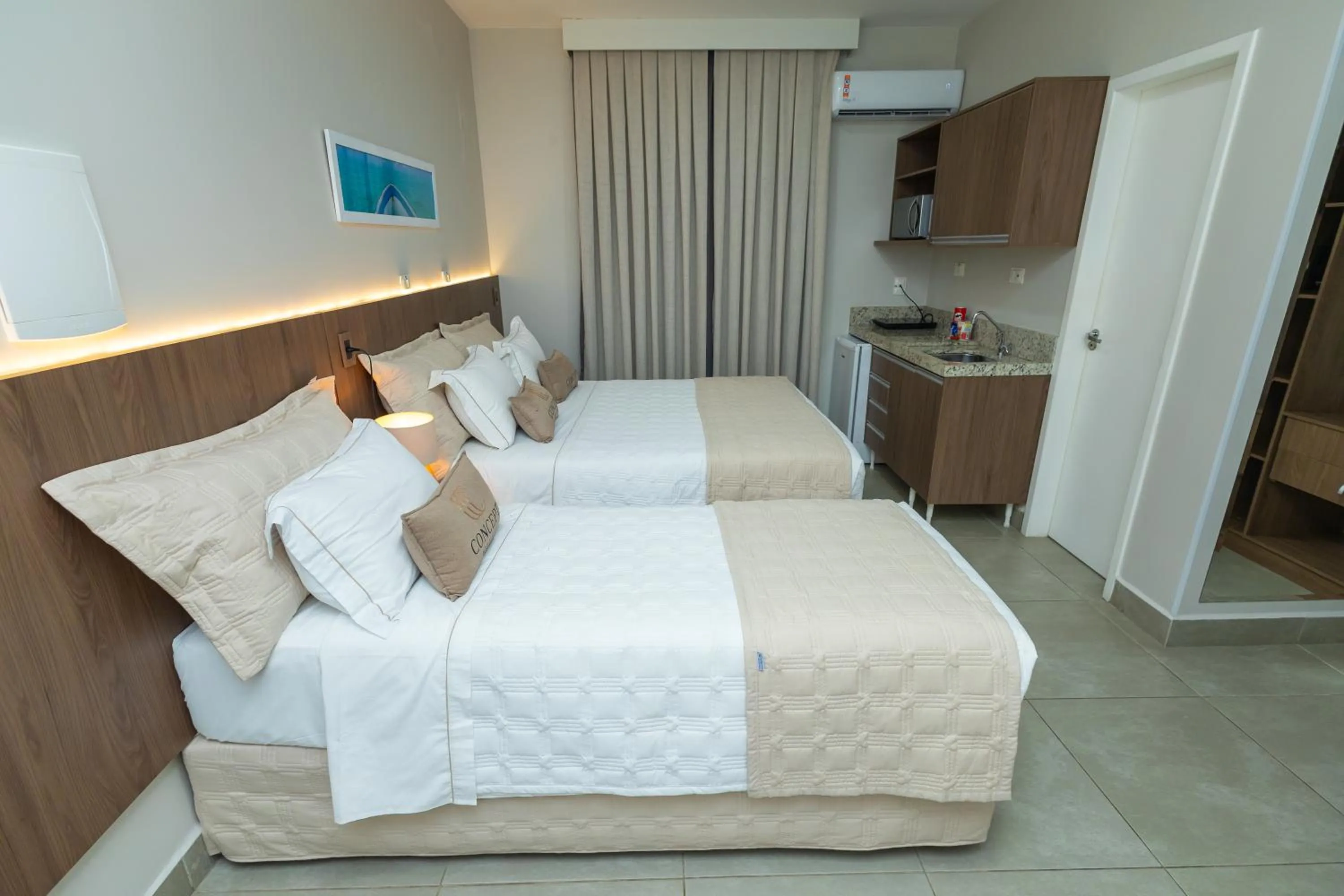 Bedroom, Bed in Concept Hotel Flat