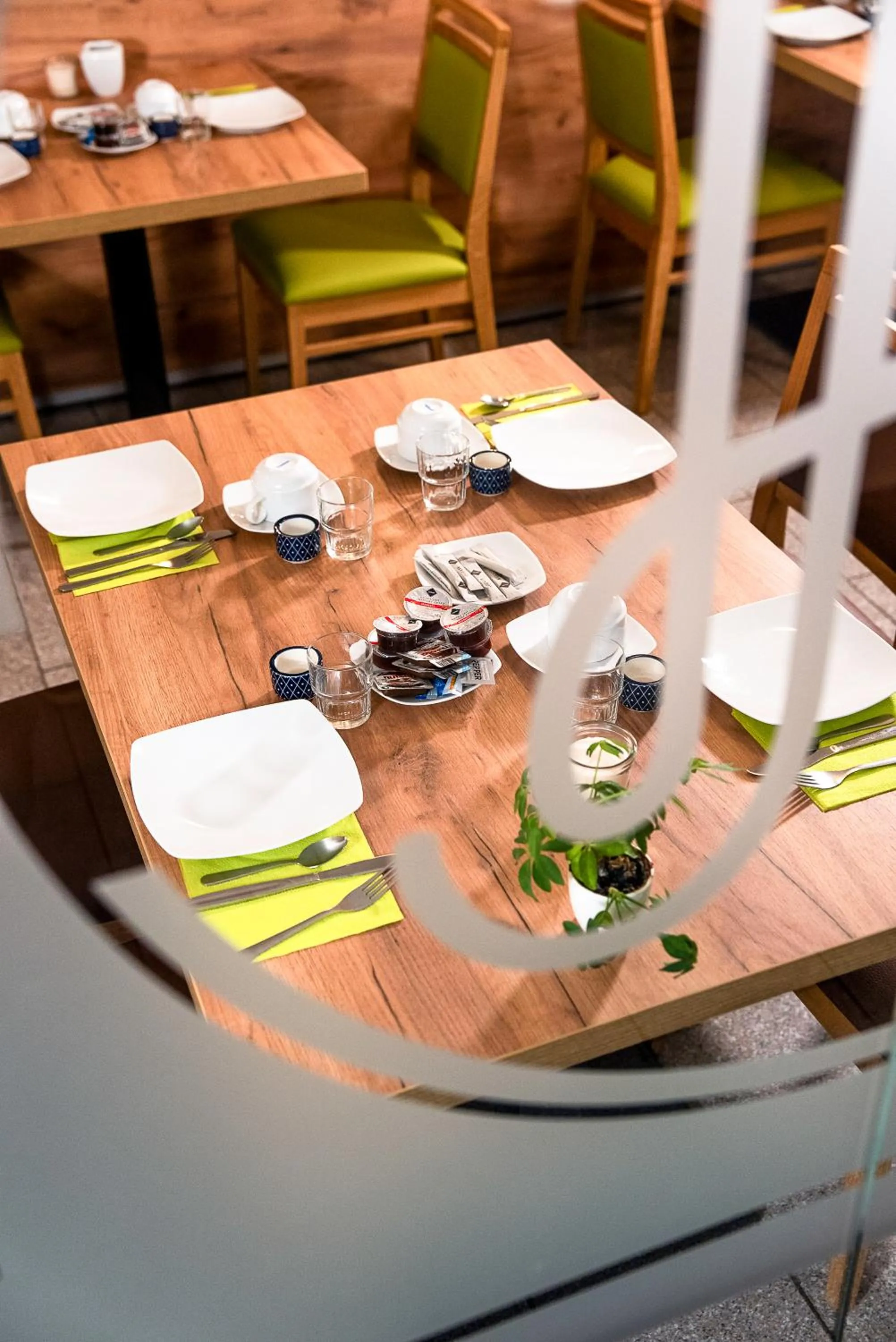 Restaurant/places to eat in Hotel ANNA - Düsseldorf - Hilden