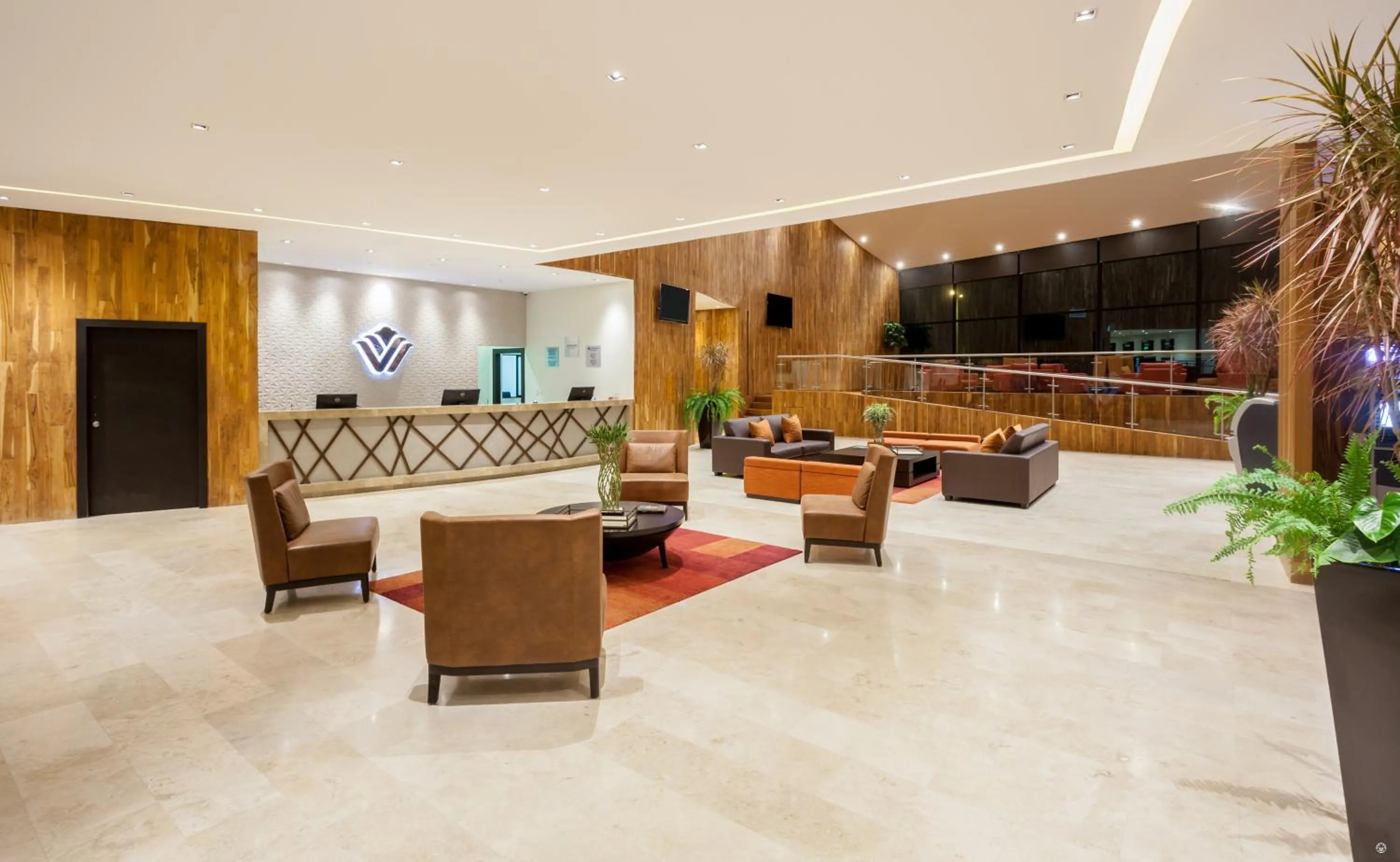 Lobby or reception in Wyndham Quito Airport