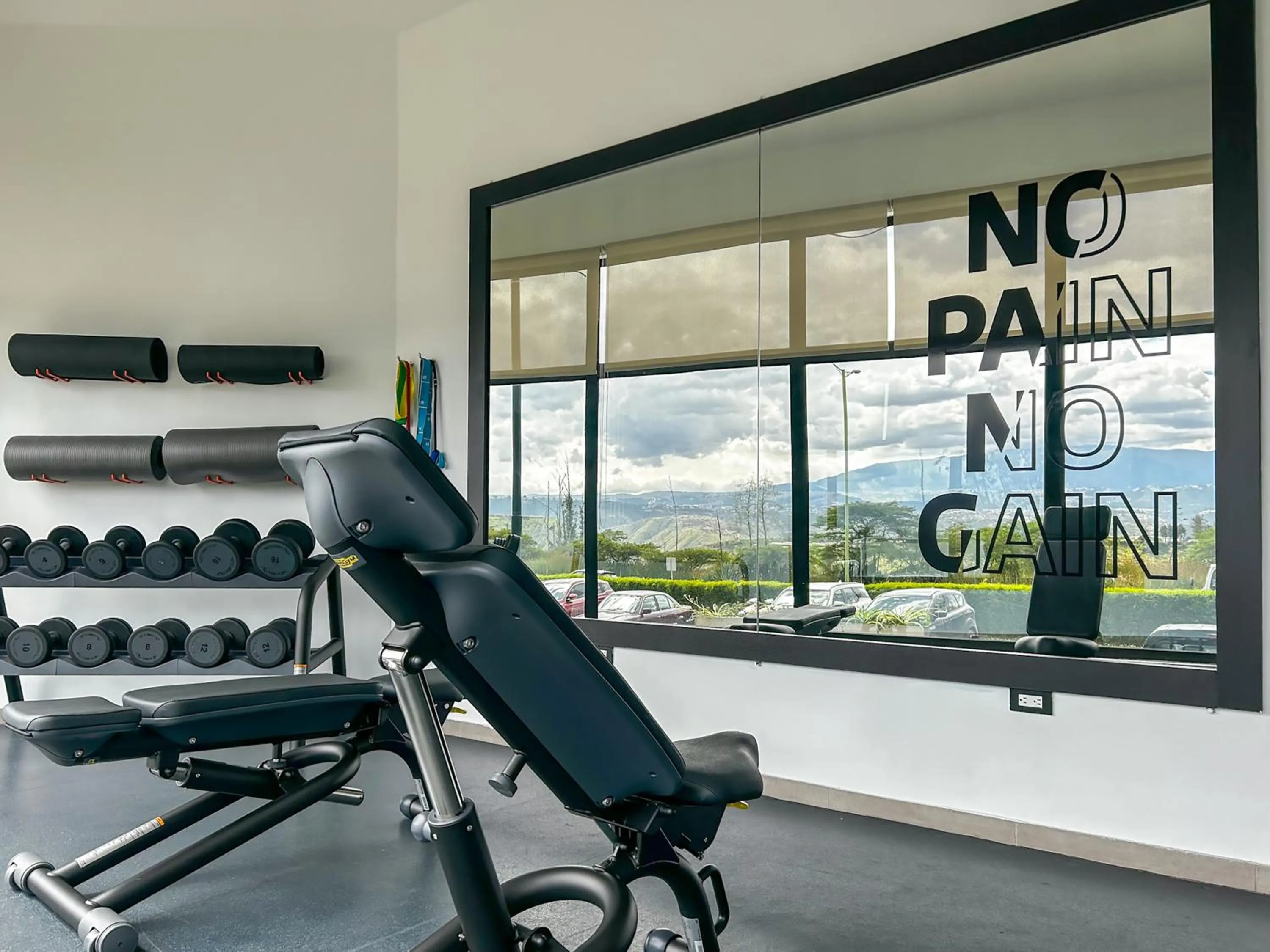 Fitness centre/facilities in Wyndham Quito Airport