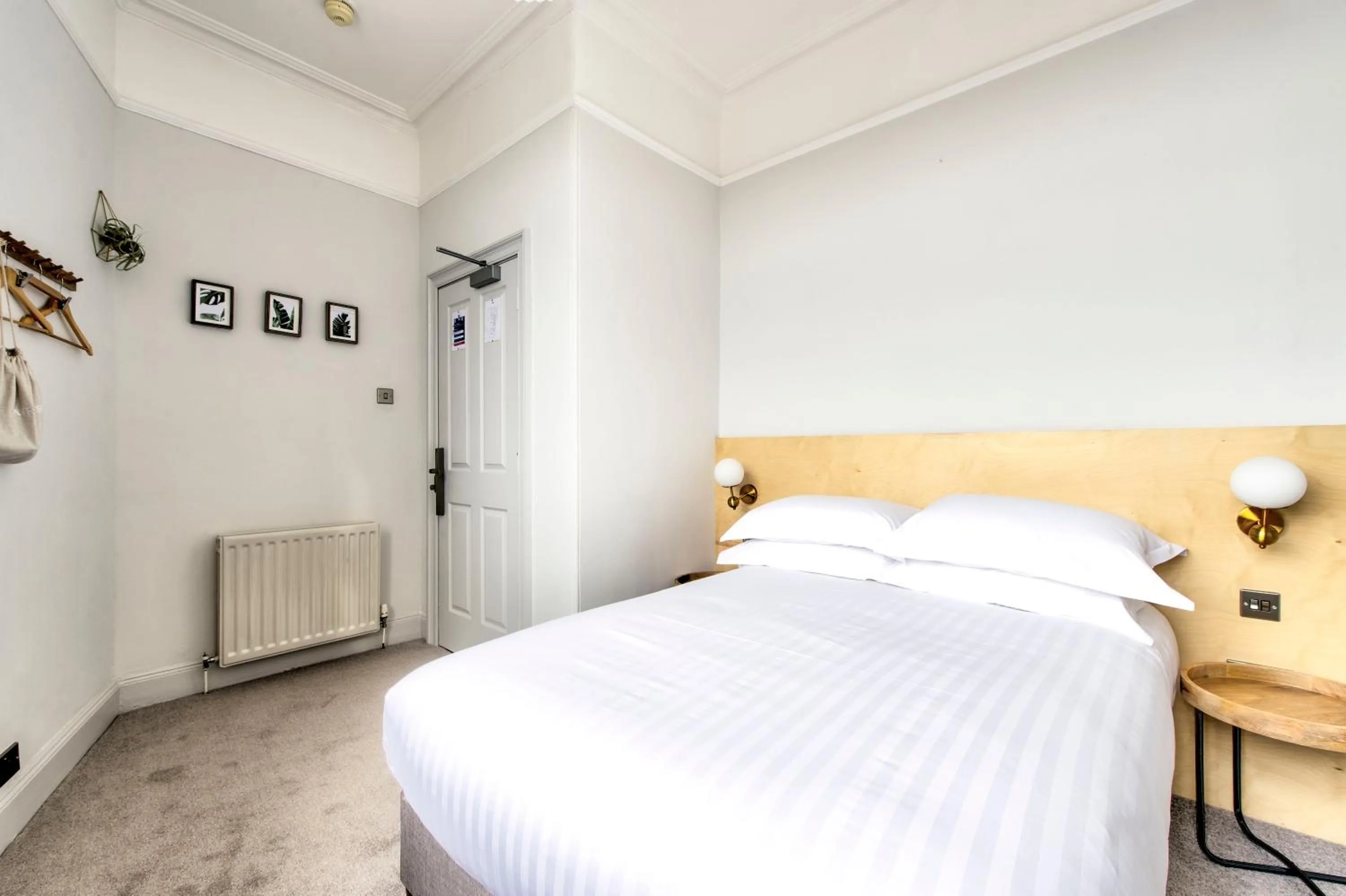 Bed in The Castle Hotel