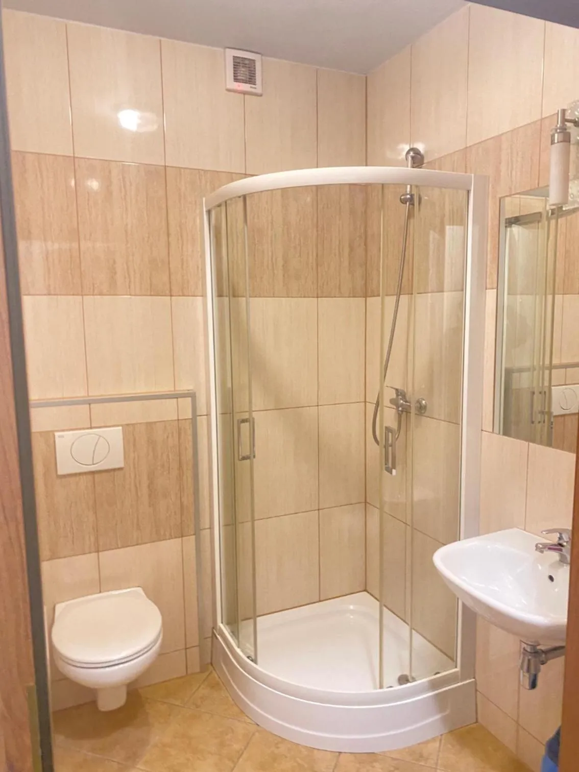 Bathroom in Pensjonat Lew Jaskiniowy