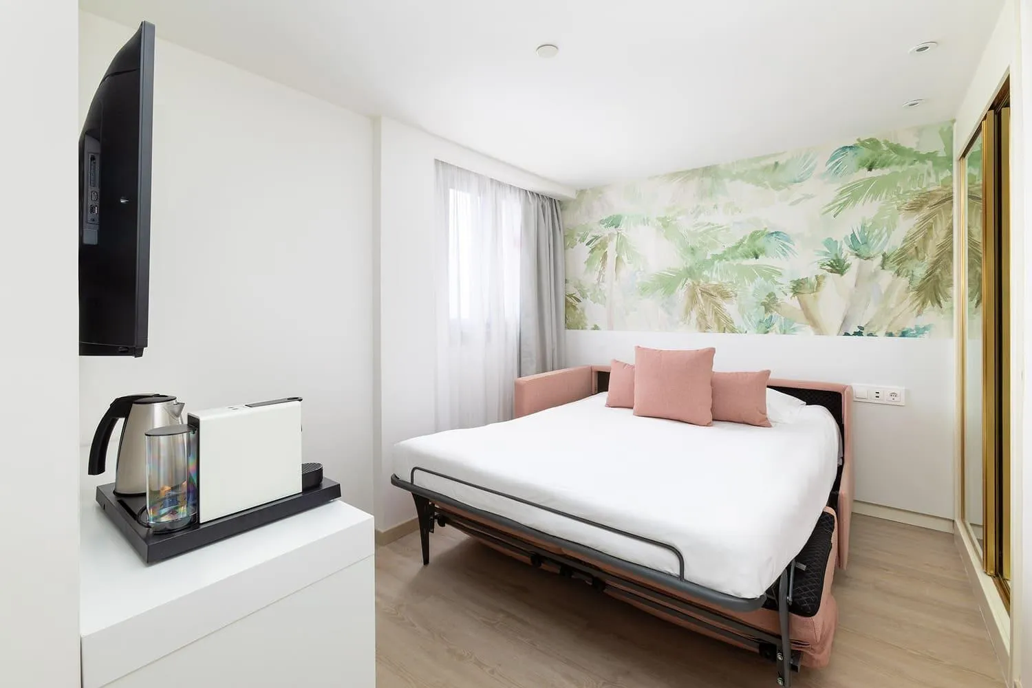 Living room, Bed in Hotel Cristina by Tigotan Las Palmas - Adults Only