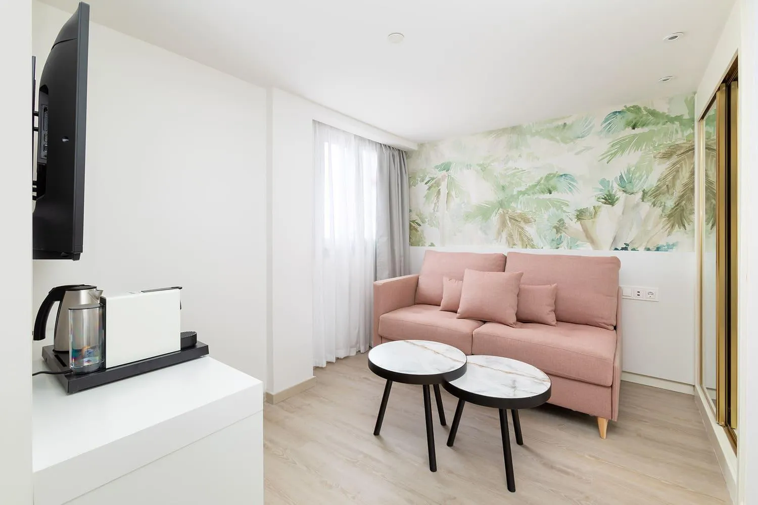 Living room in Hotel Cristina by Tigotan Las Palmas - Adults Only