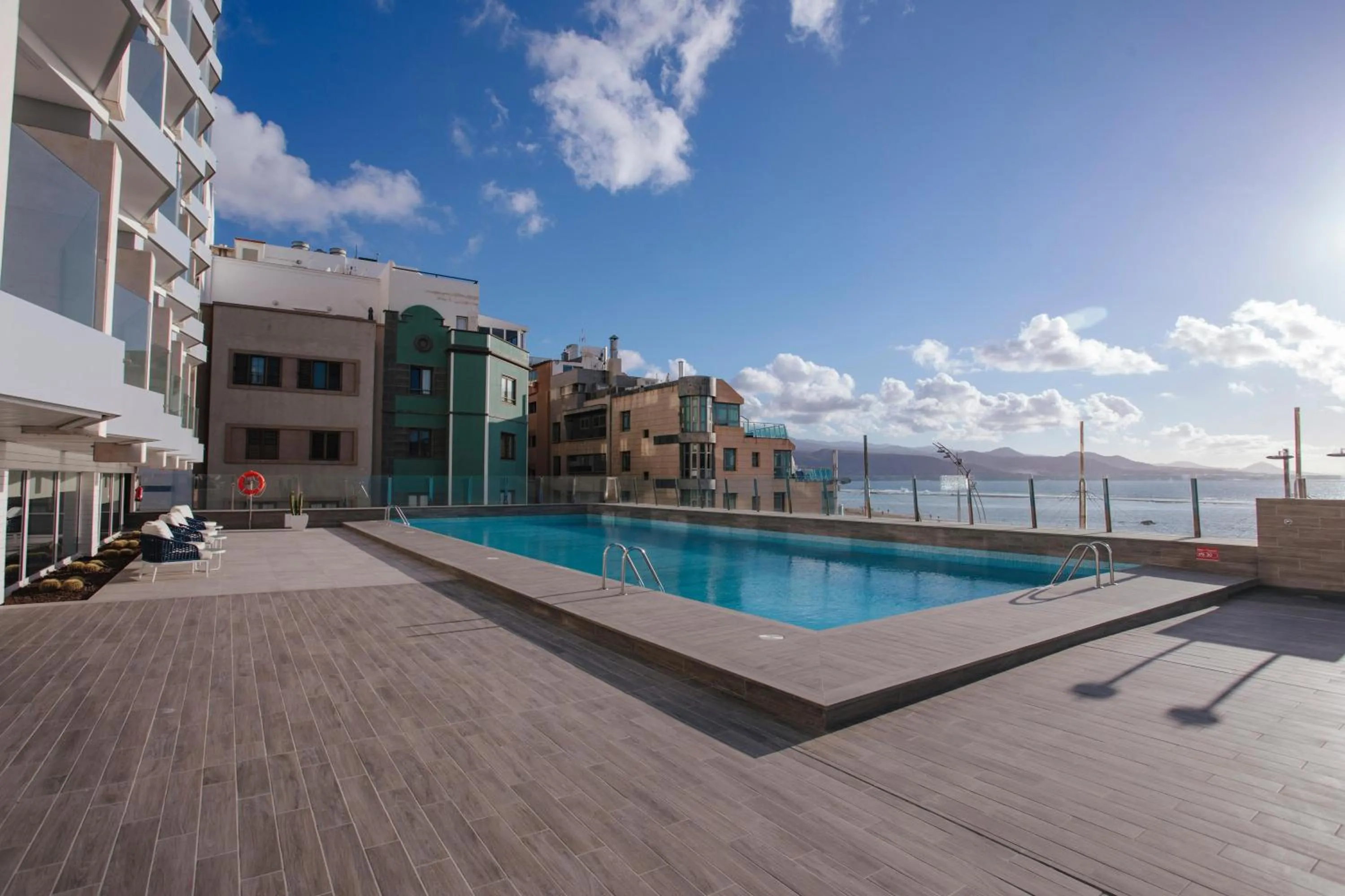 Swimming pool in Hotel Cristina by Tigotan Las Palmas - Adults Only