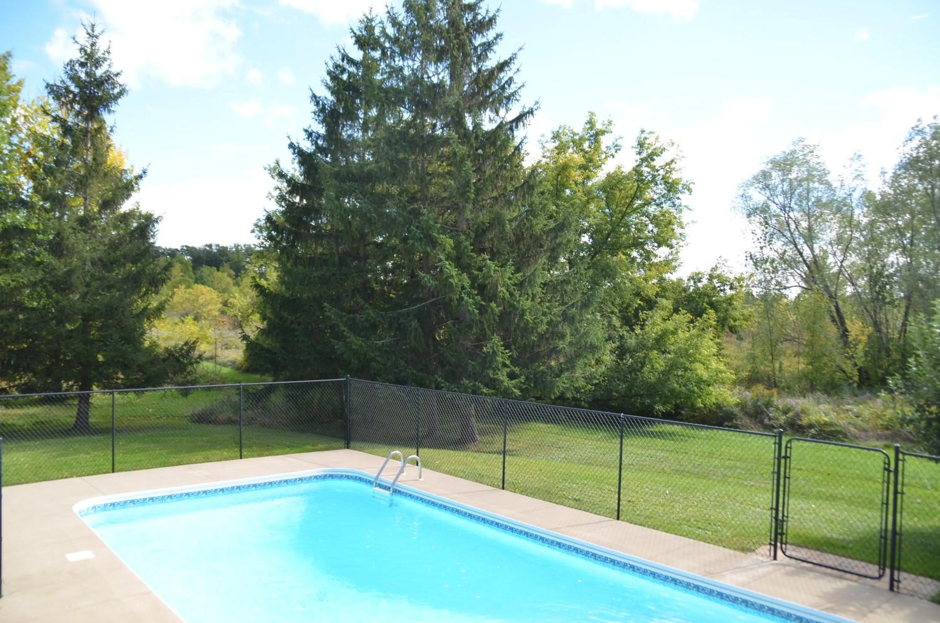 Pool view in Old Town Country Landing
