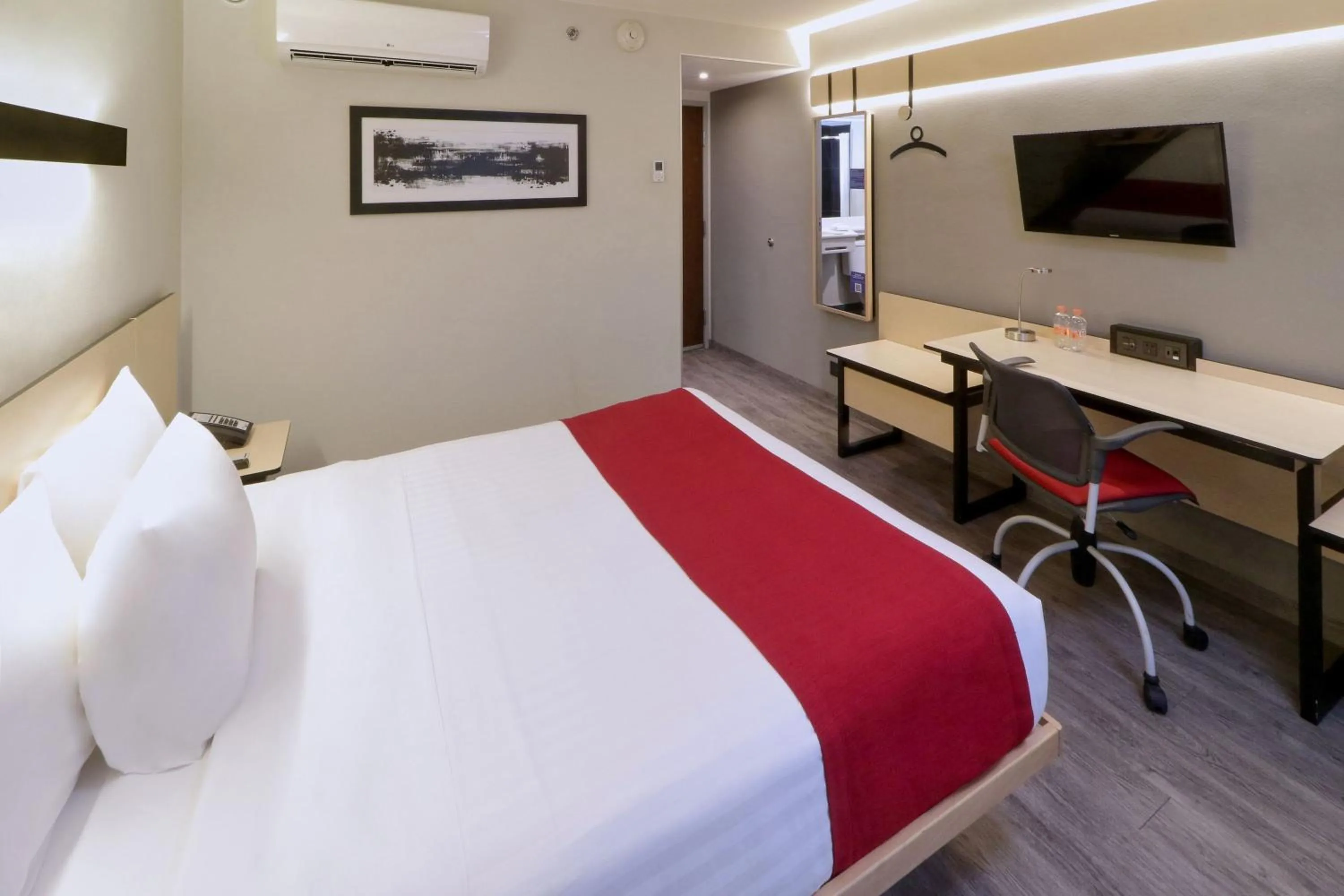 Bedroom, Bed in City Express by Marriott Piedras Negras