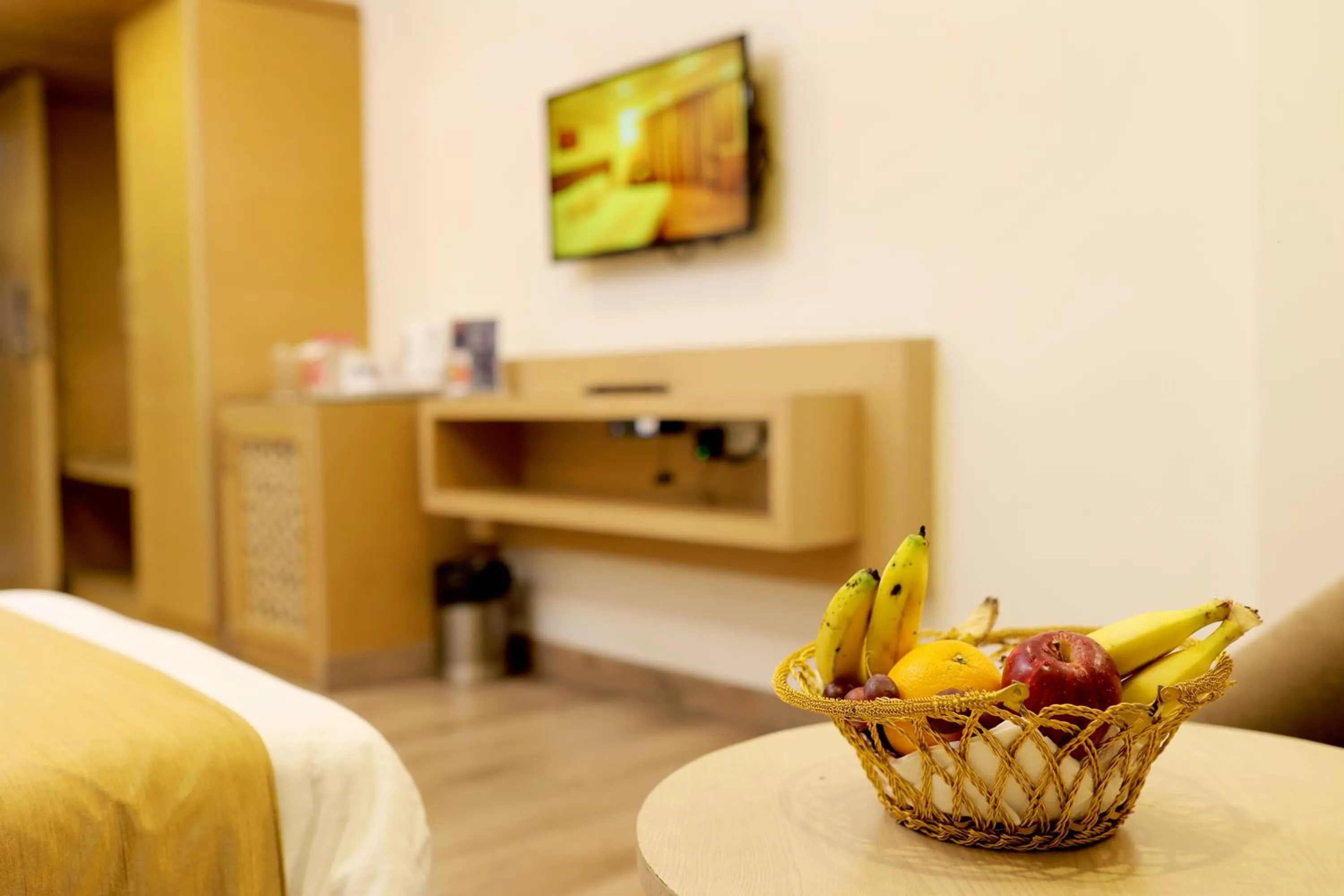 Bedroom, Bed in Royale Lalit Hotel Jaipur