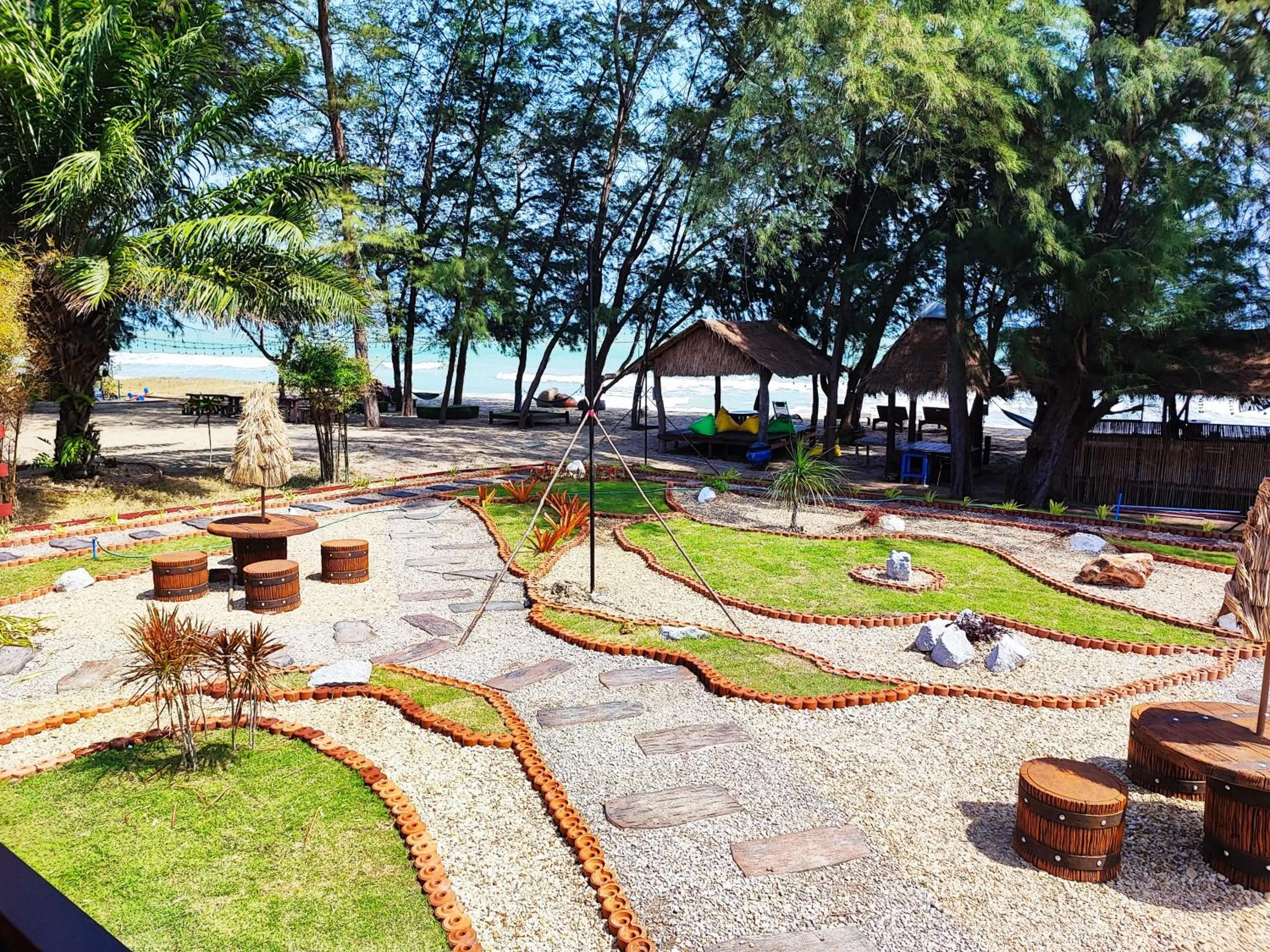 Day in Mumsa Beach Resort & Restaurant