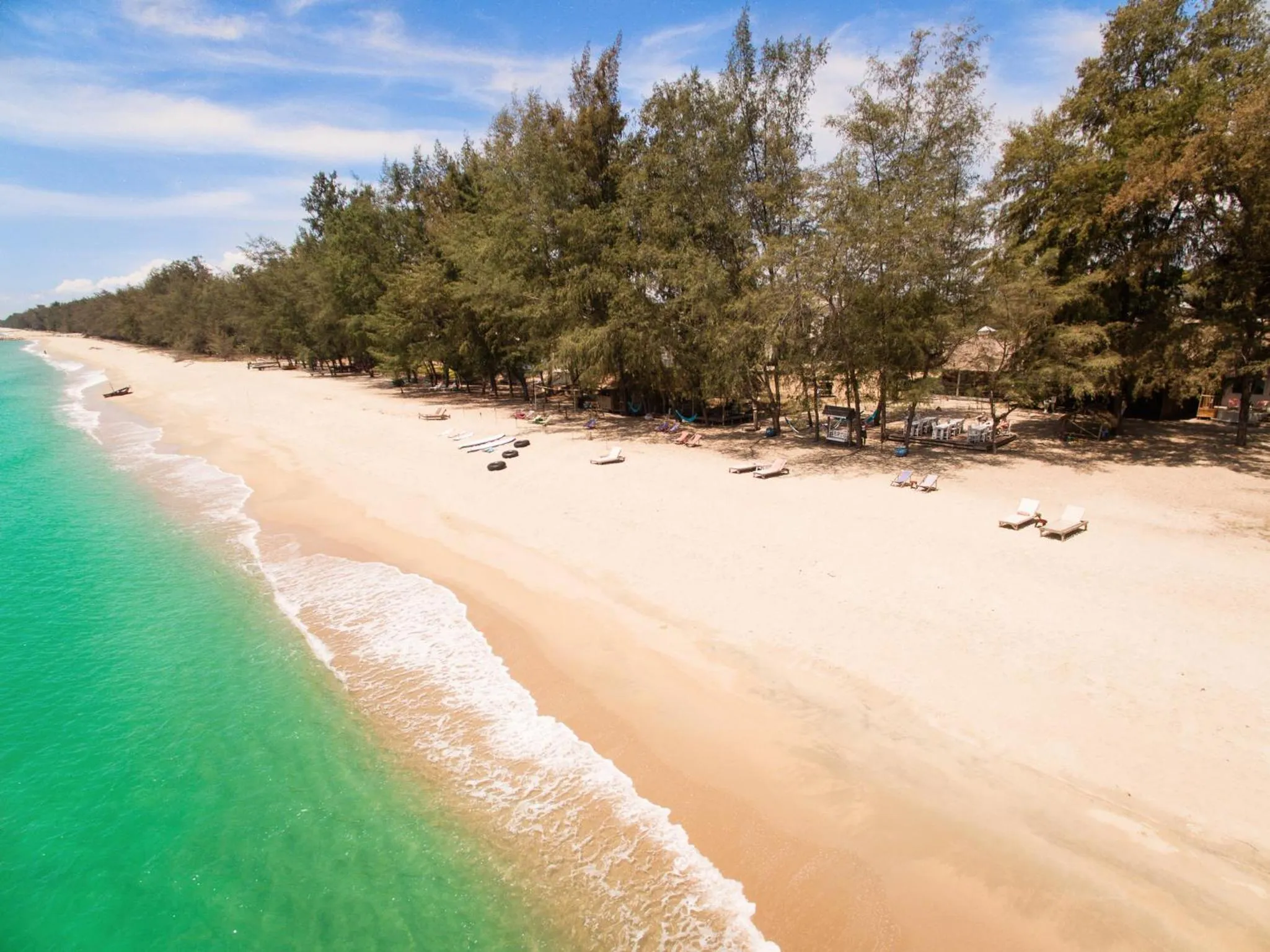 Property building in Mumsa Beach Resort & Restaurant