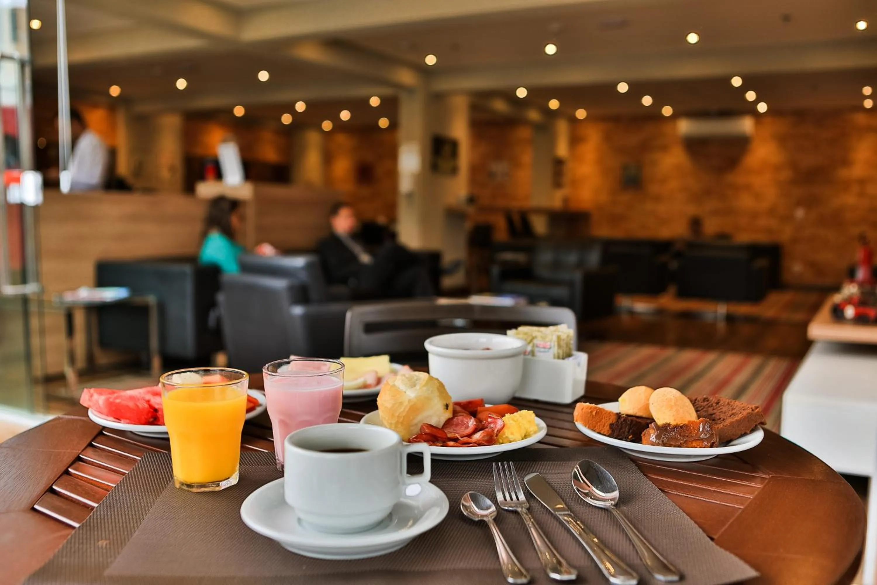 Breakfast in i5 Hotel Águas Claras