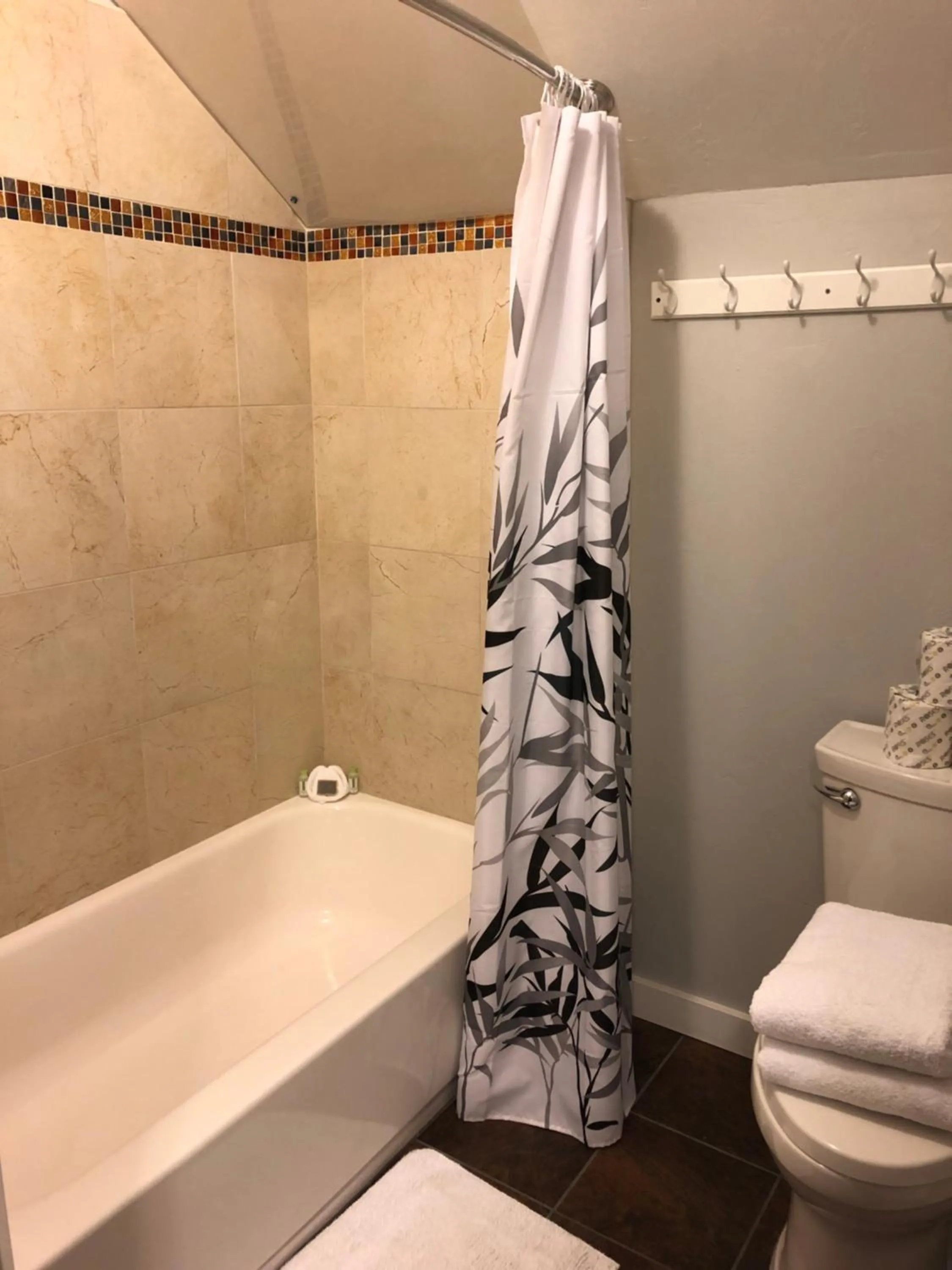 Bathroom in The Salida Inn and Hostel