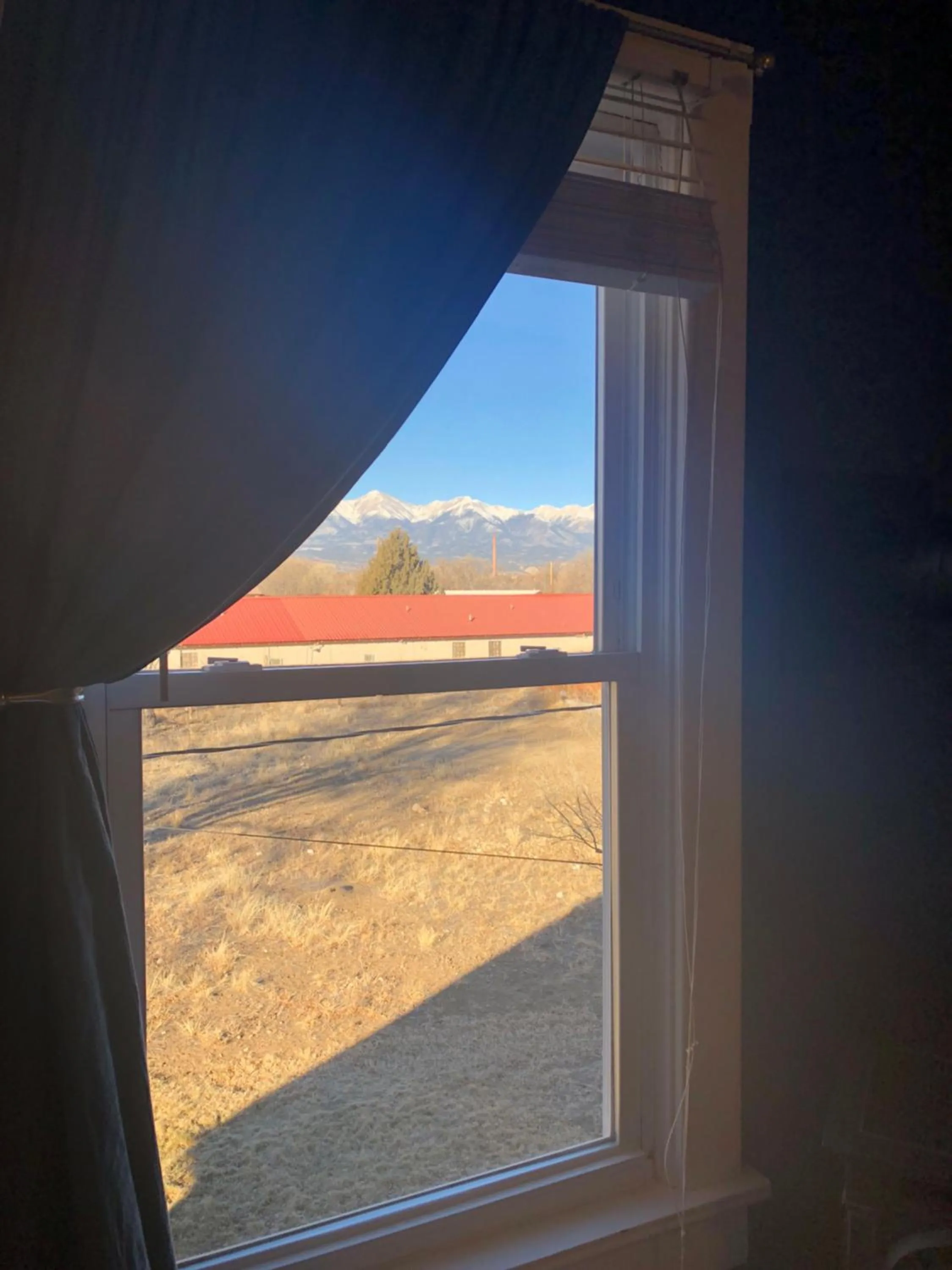 Mountain view in The Salida Inn and Hostel