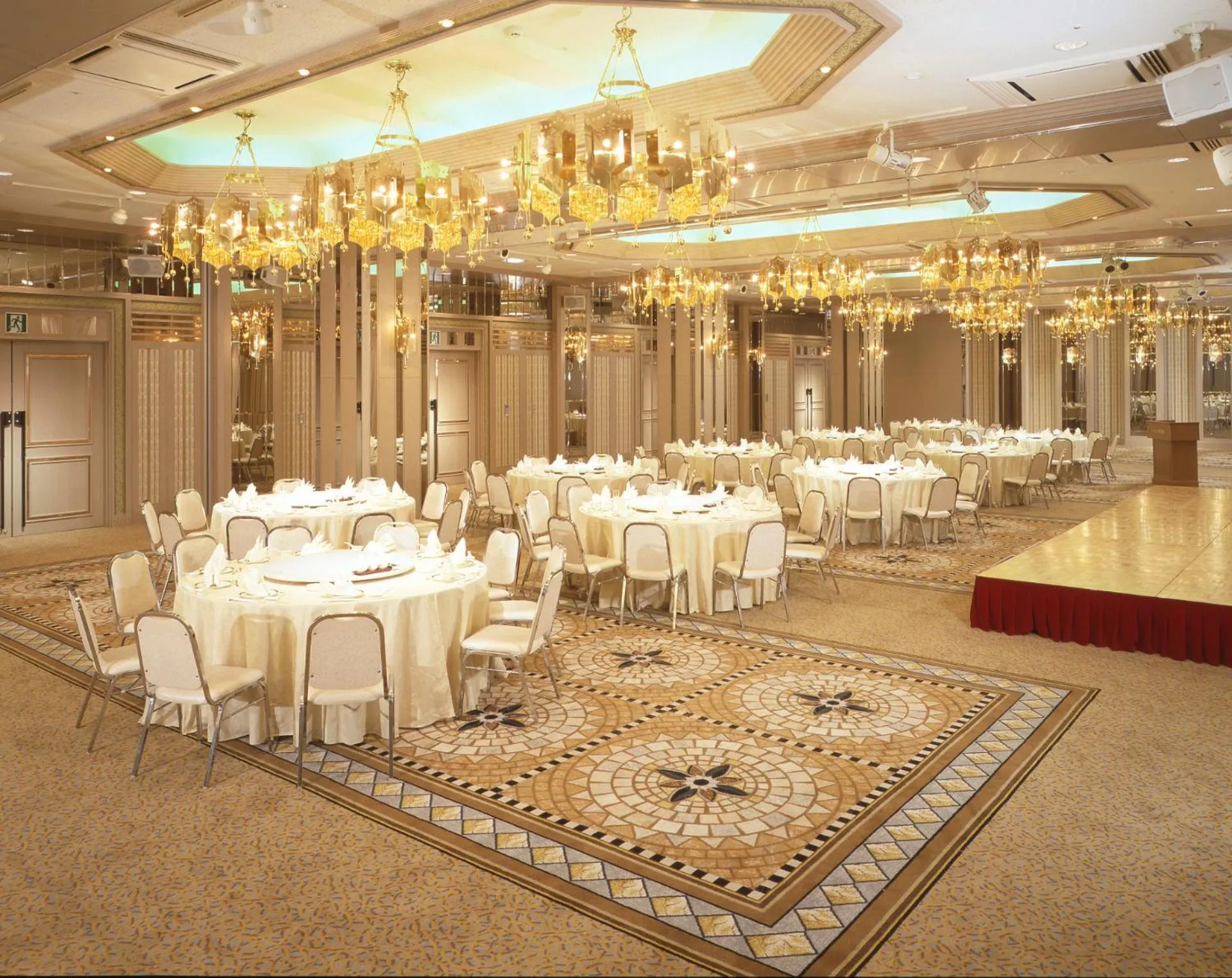 Banquet/Function facilities in Koriyama View Hotel