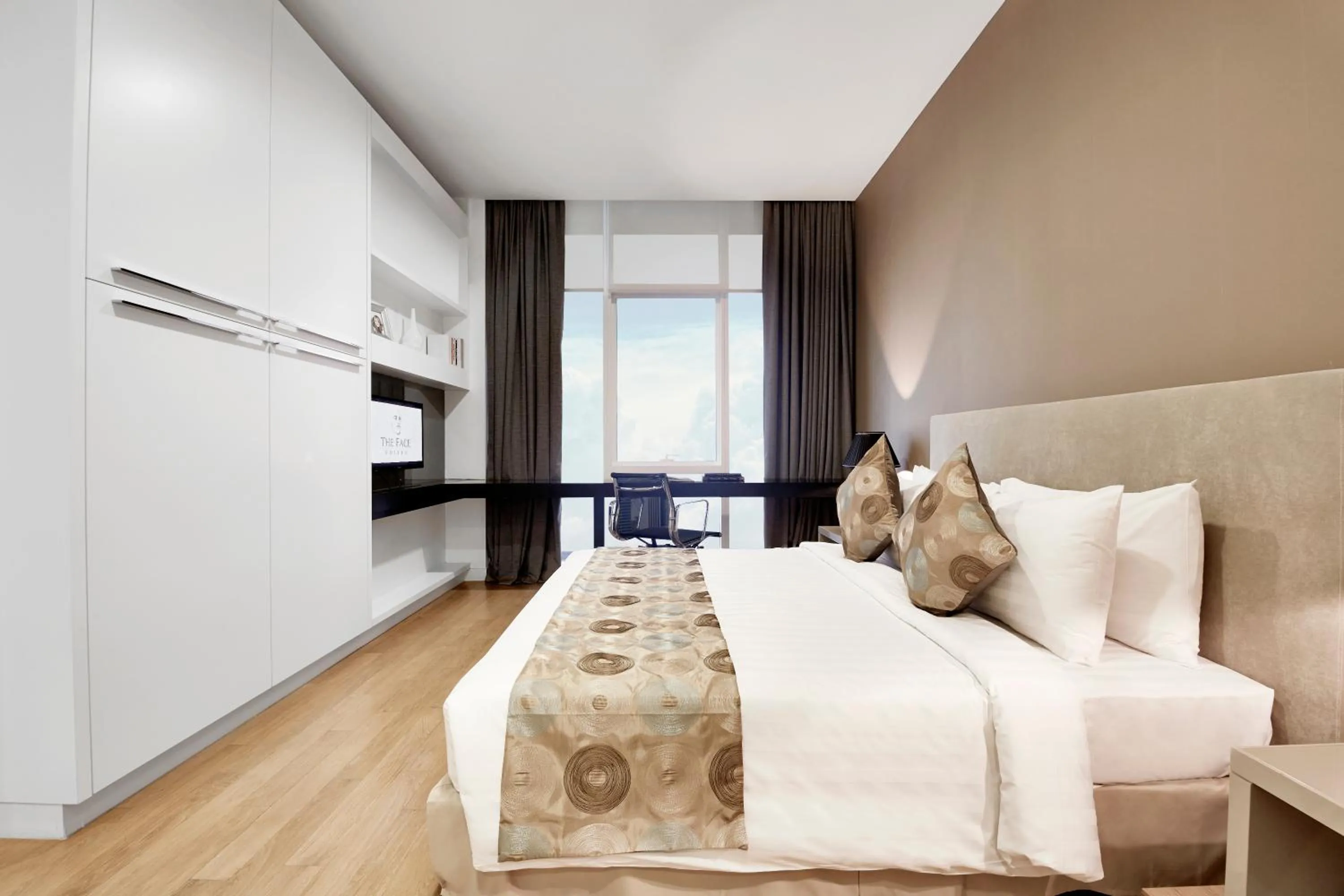 Photo of the whole room, Bed in THE FACE Suites Hotel