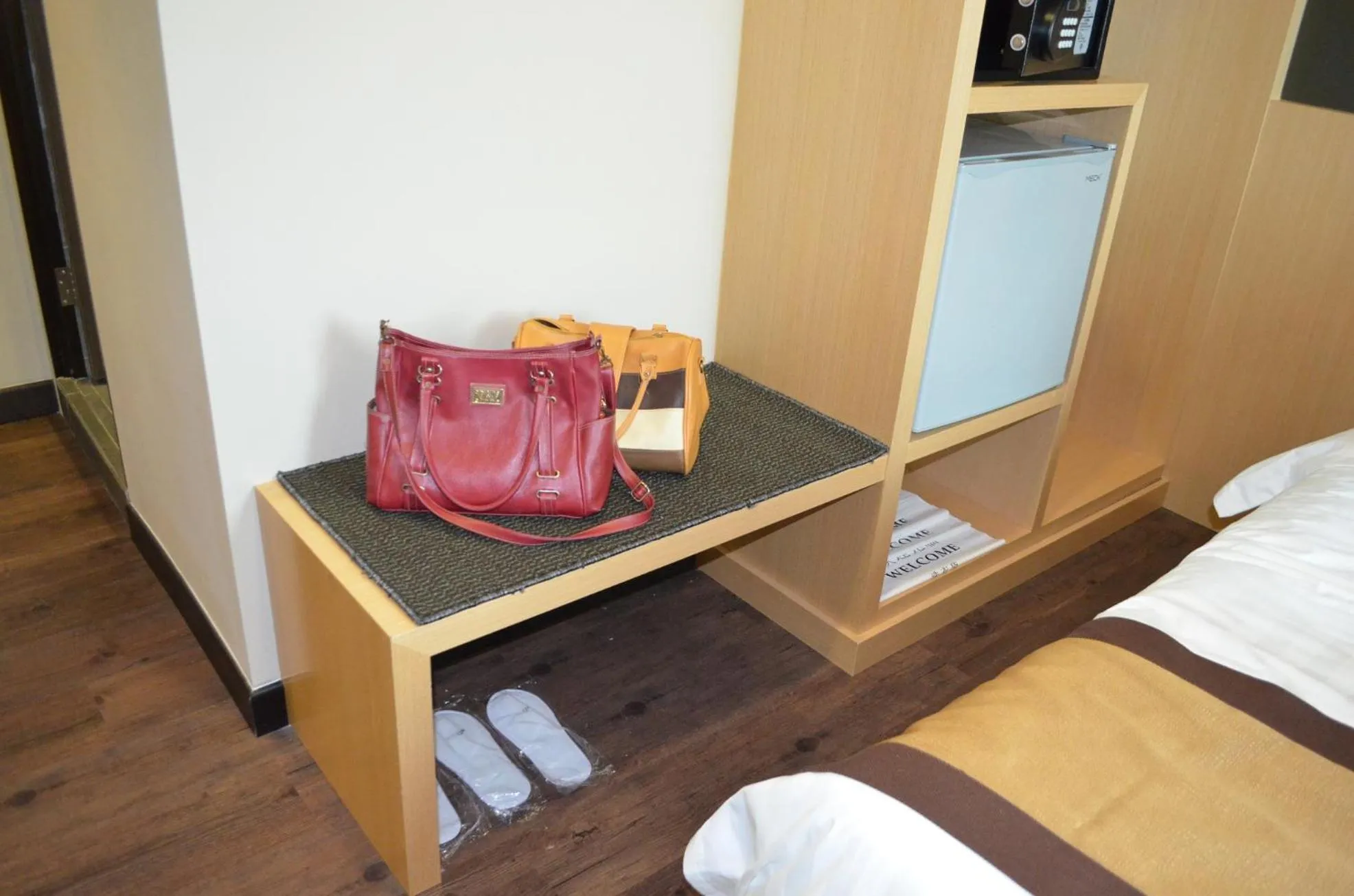 Bed in Q Bintang Hotel